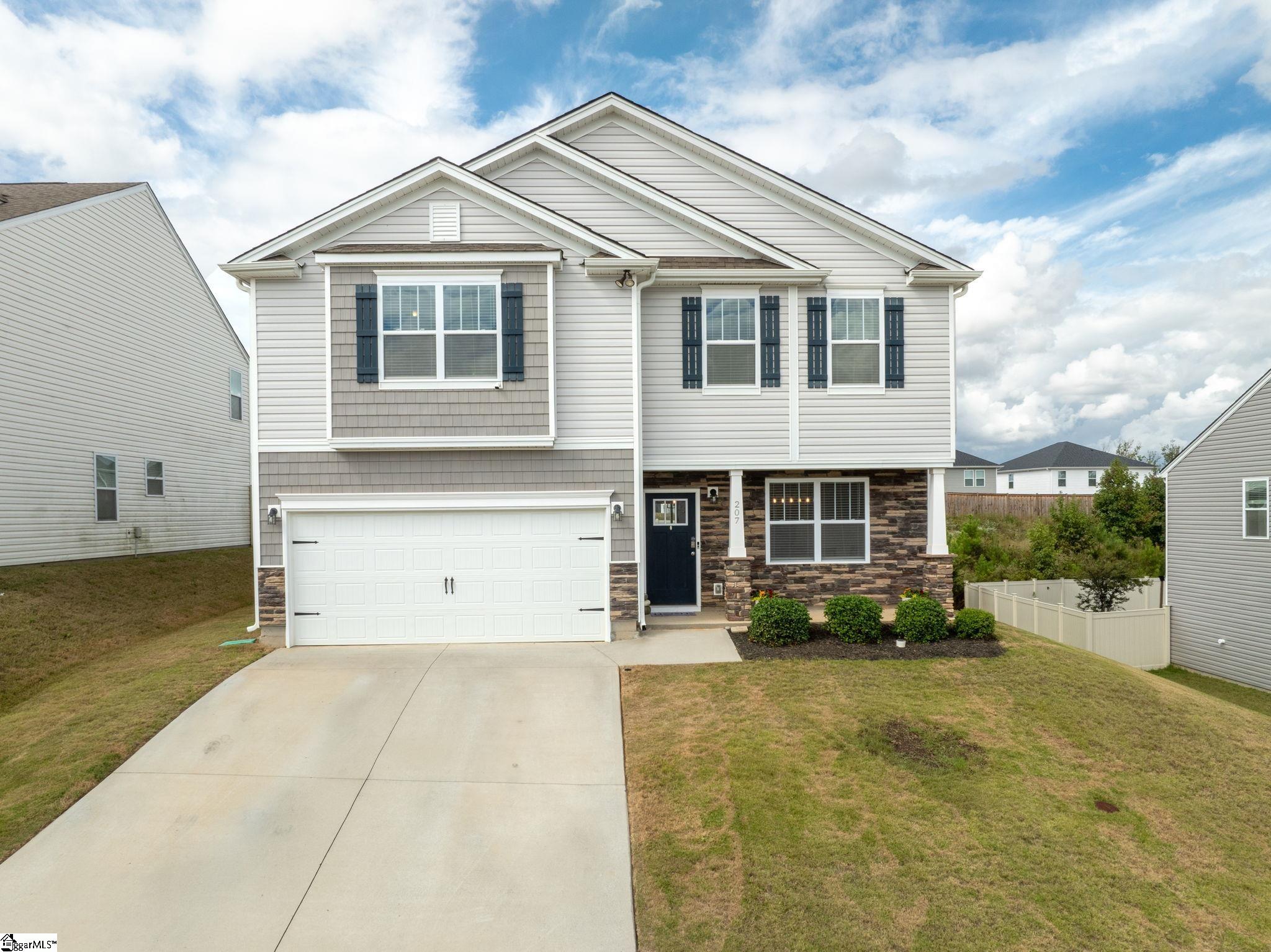 207 Rockway Road Simpsonville, SC 29680