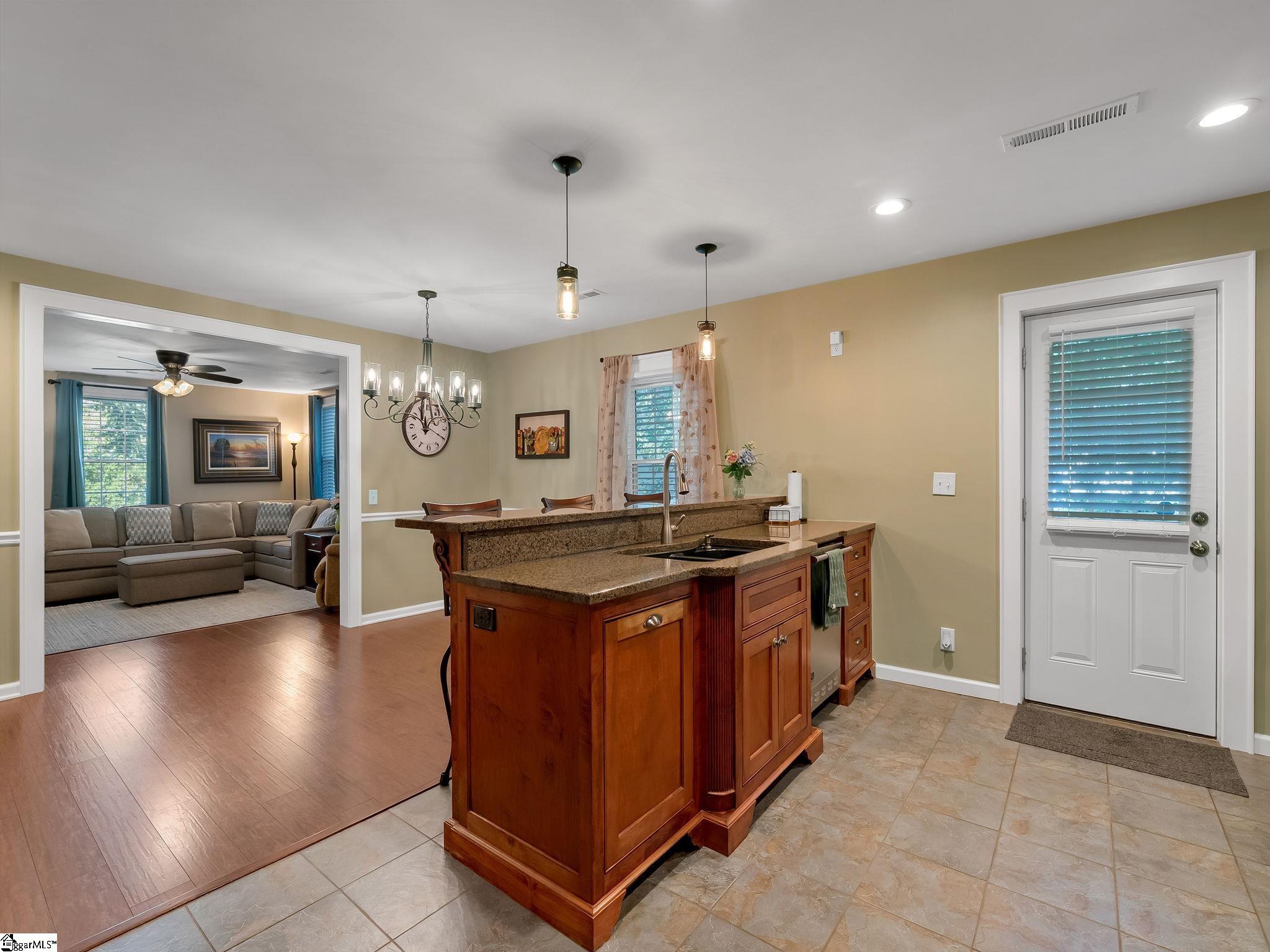 9 Lee Street Liberty, SC 29657