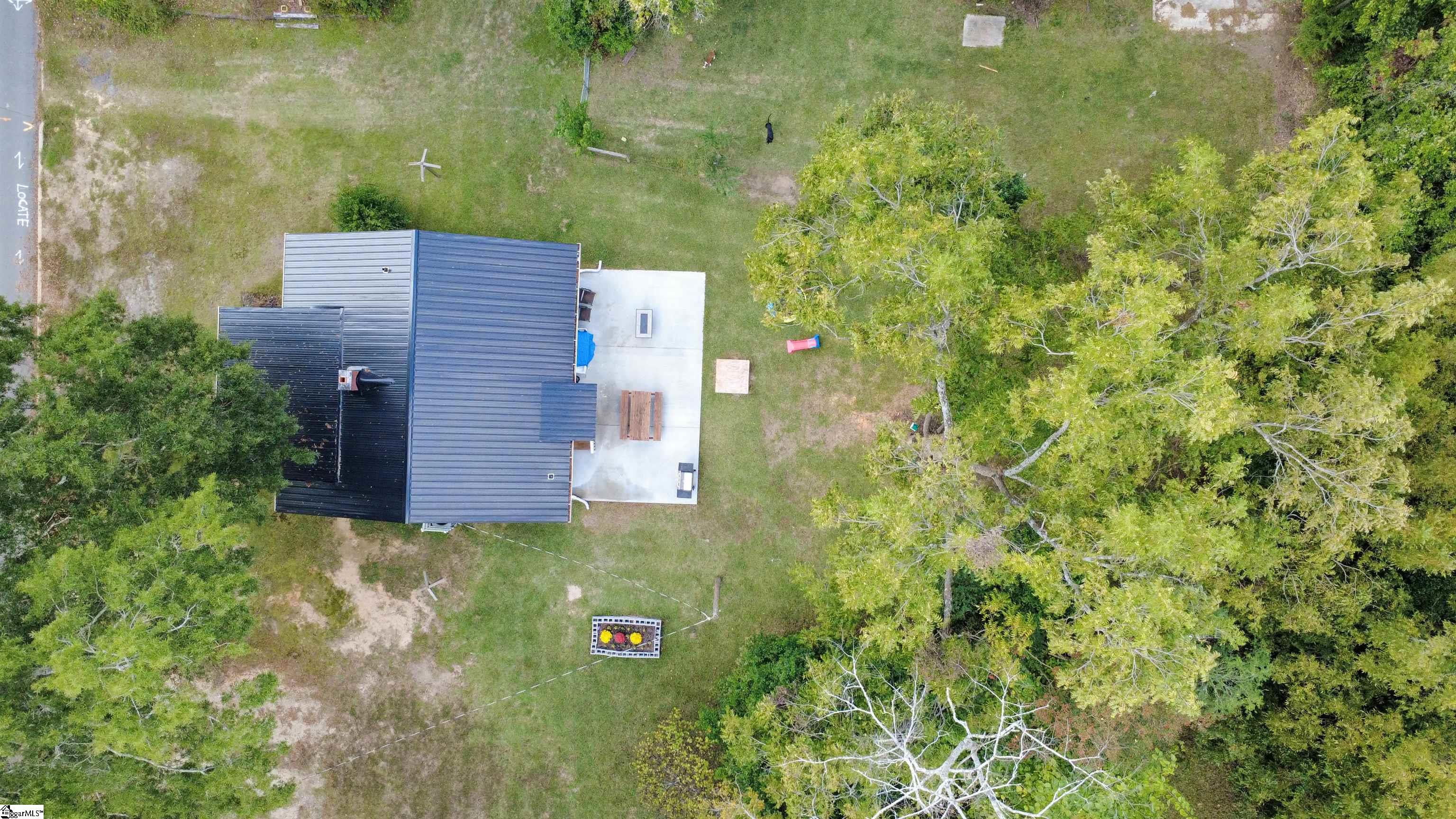 613 E Florida Avenue Clinton, SC 29325