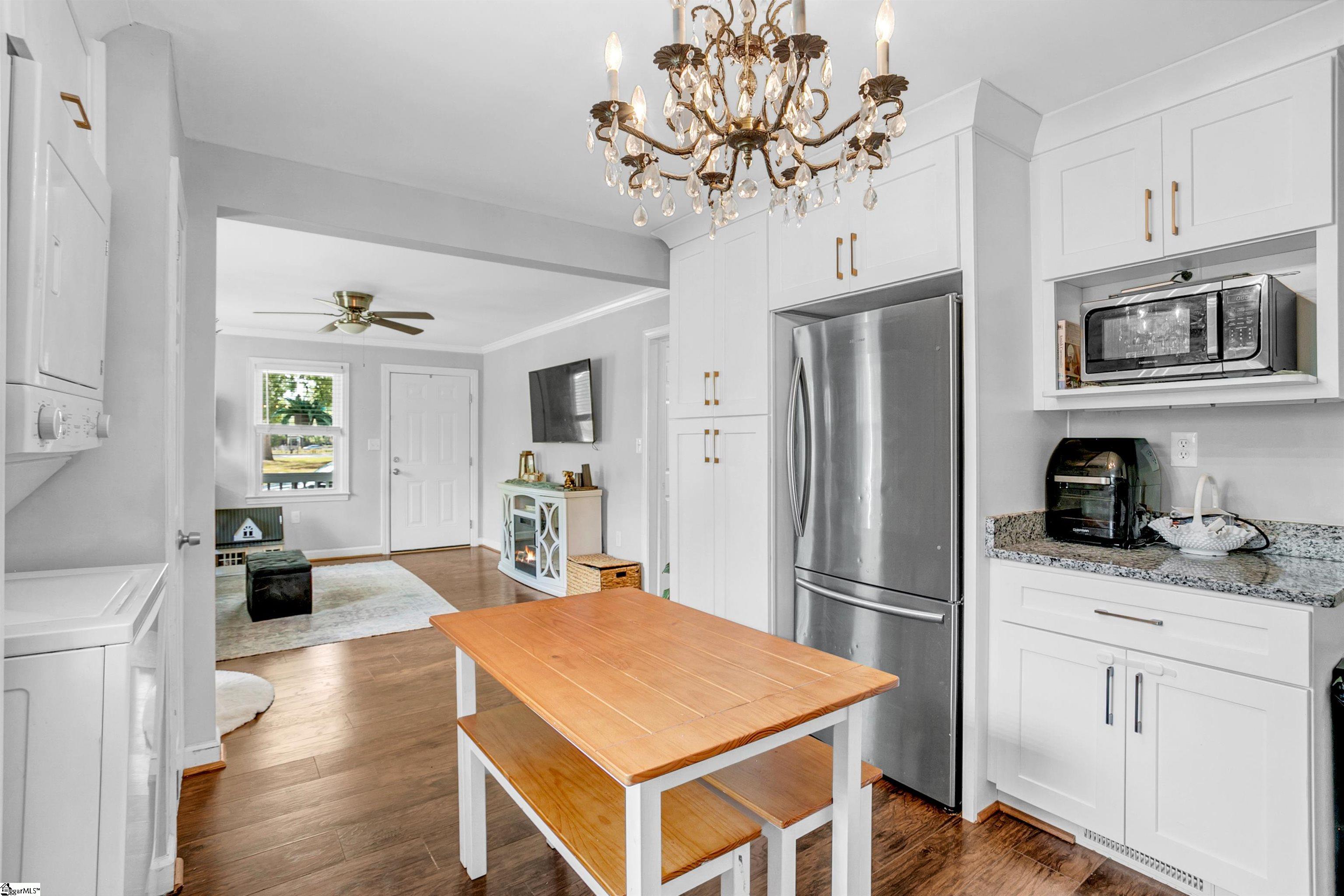 613 E Florida Avenue Clinton, SC 29325