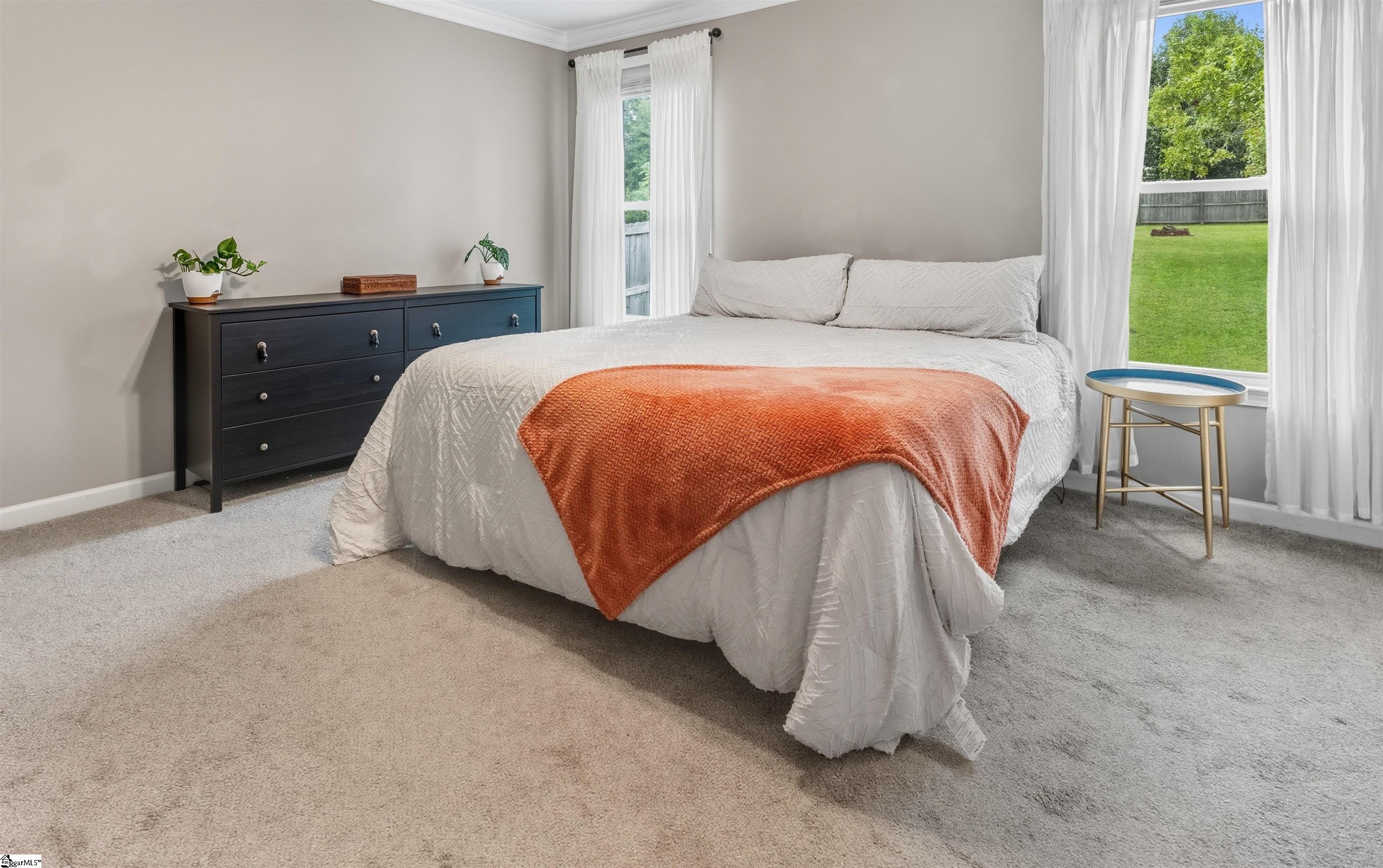 146 W McElhaney Road Taylors, SC 29687