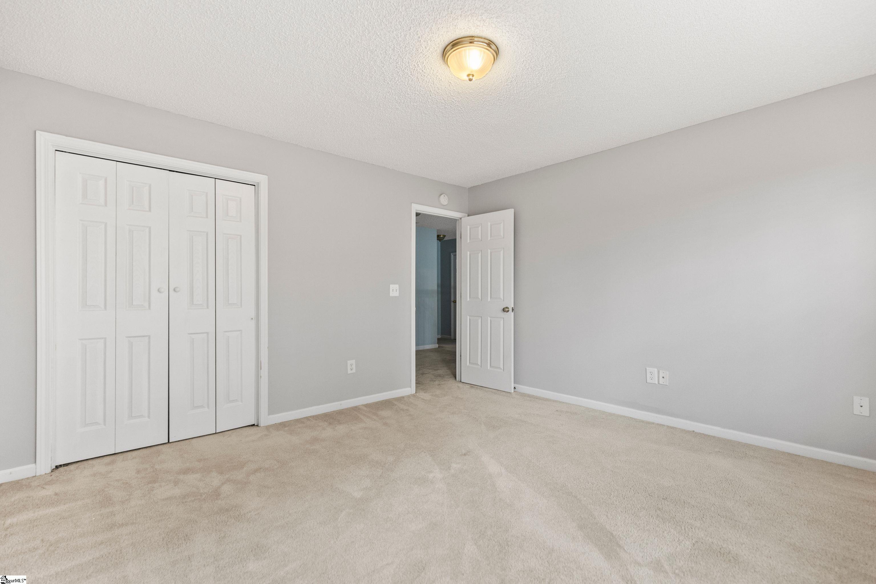 477 Waterford Point Drive Boiling Springs, SC 29316