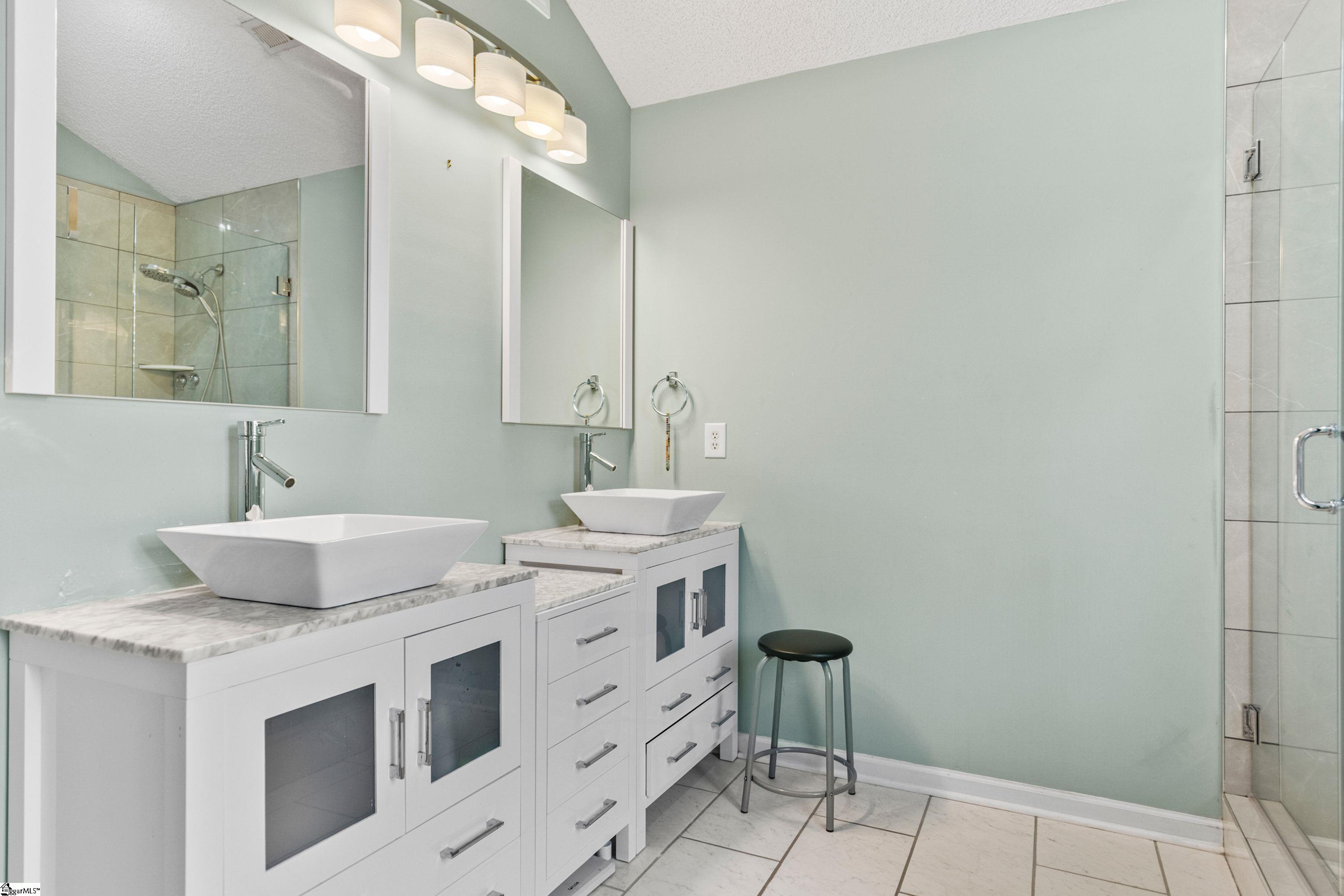 477 Waterford Point Drive Boiling Springs, SC 29316