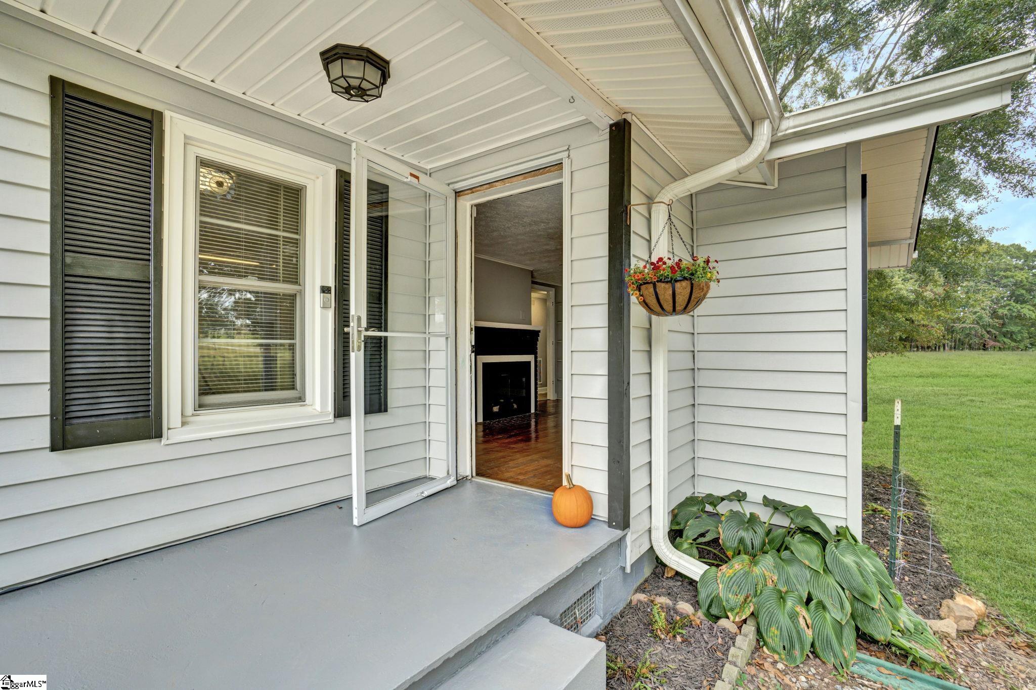6397 Highway 56 Pauline, SC 29374-3126