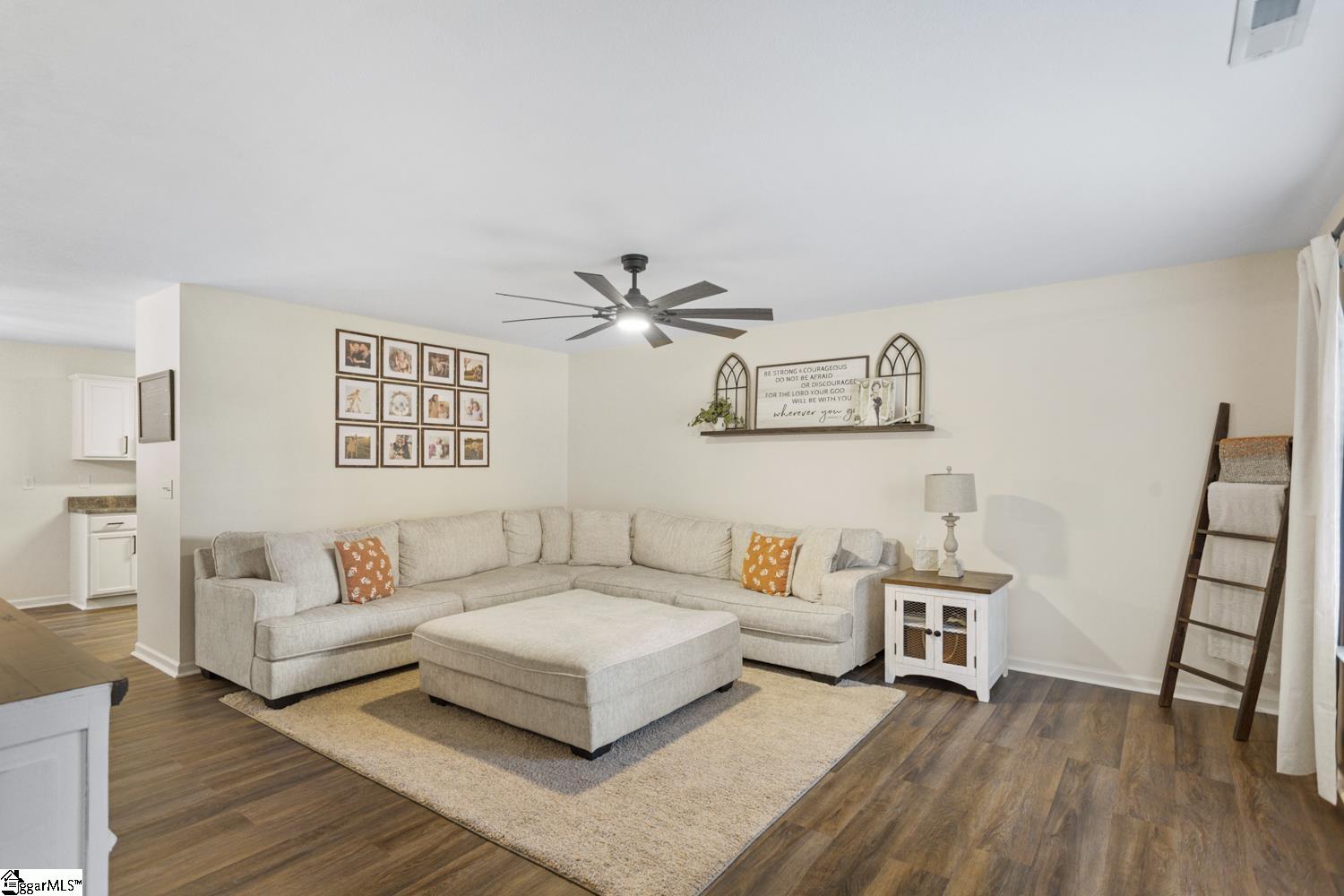 102 Lochenshire Place Belton, SC 29627