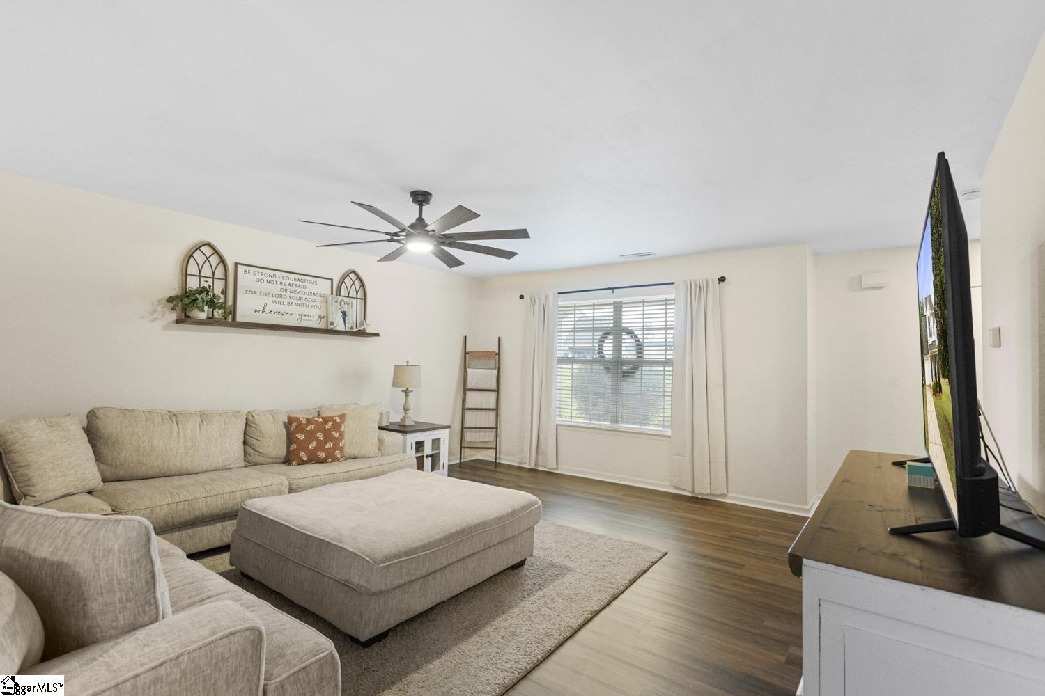 102 Lochenshire Place Belton, SC 29627