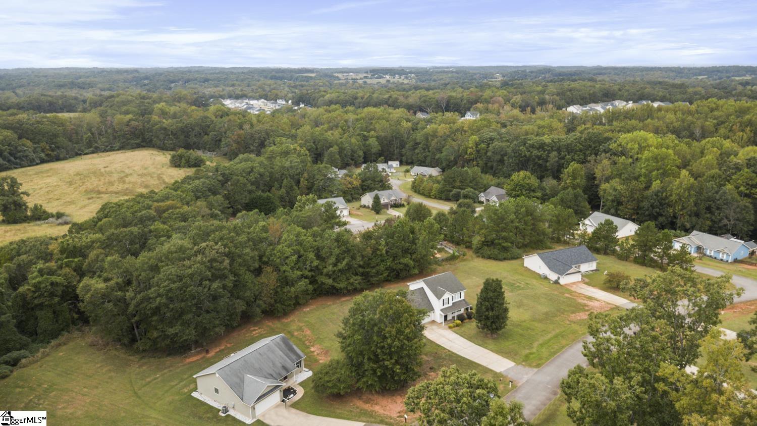 102 Lochenshire Place Belton, SC 29627