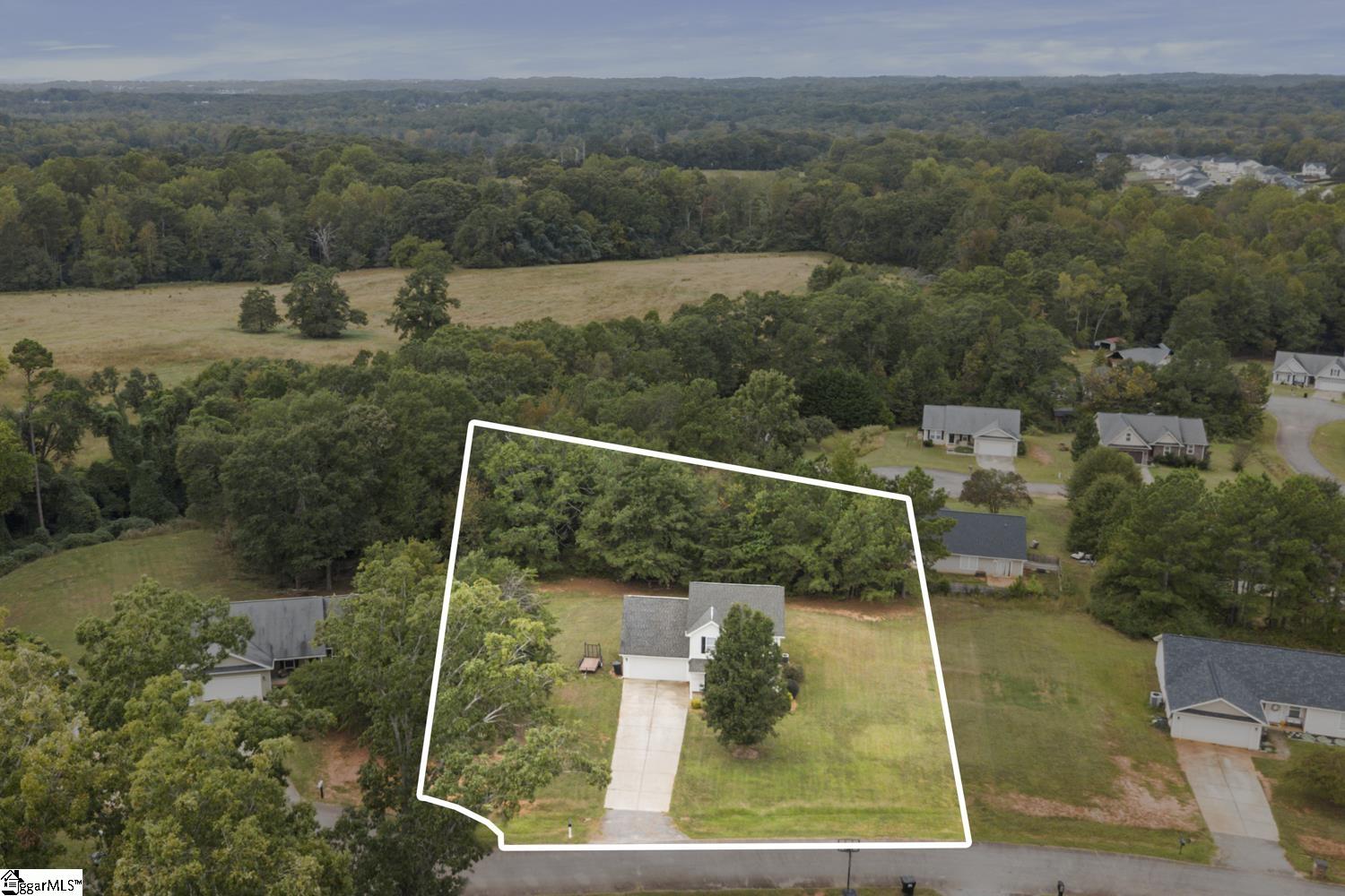 102 Lochenshire Place Belton, SC 29627