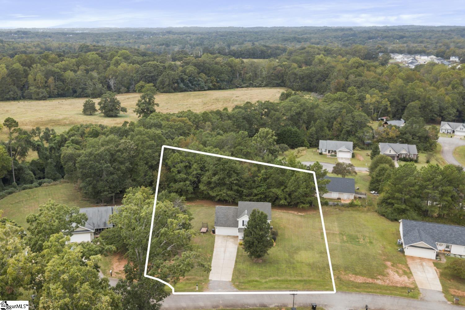 102 Lochenshire Place Belton, SC 29627