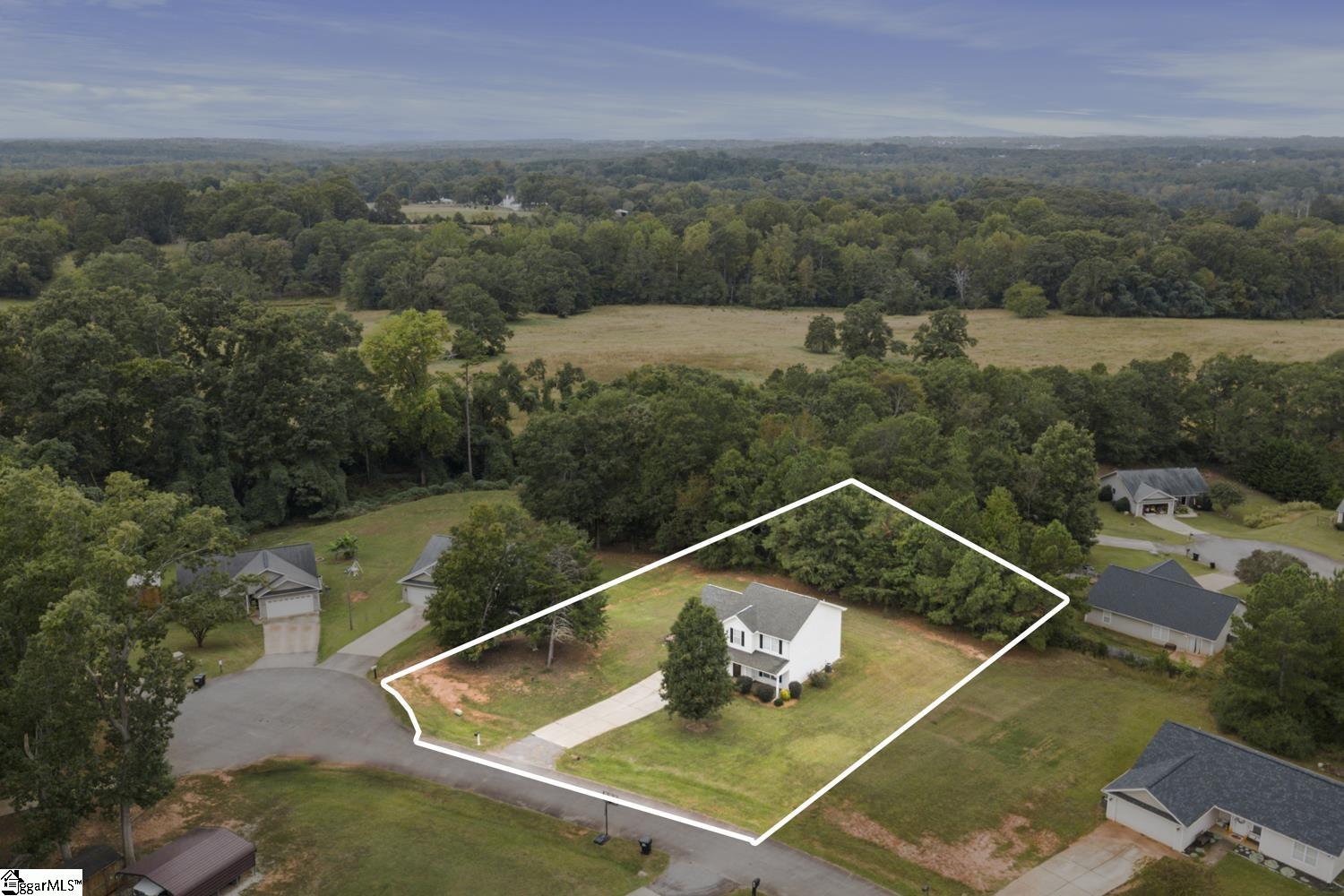 102 Lochenshire Place Belton, SC 29627