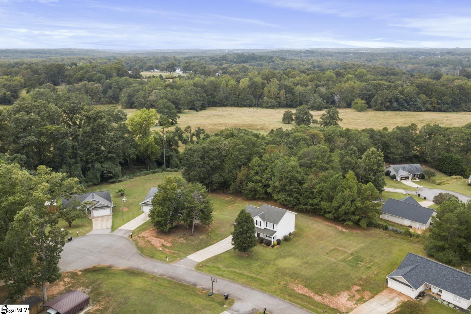 102 Lochenshire Place Belton, SC 29627