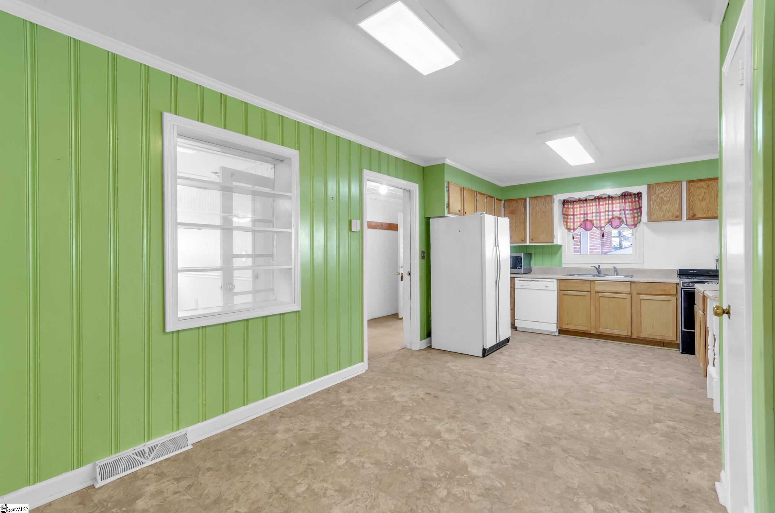 203 Crescent Street Easley, SC 29640-3813