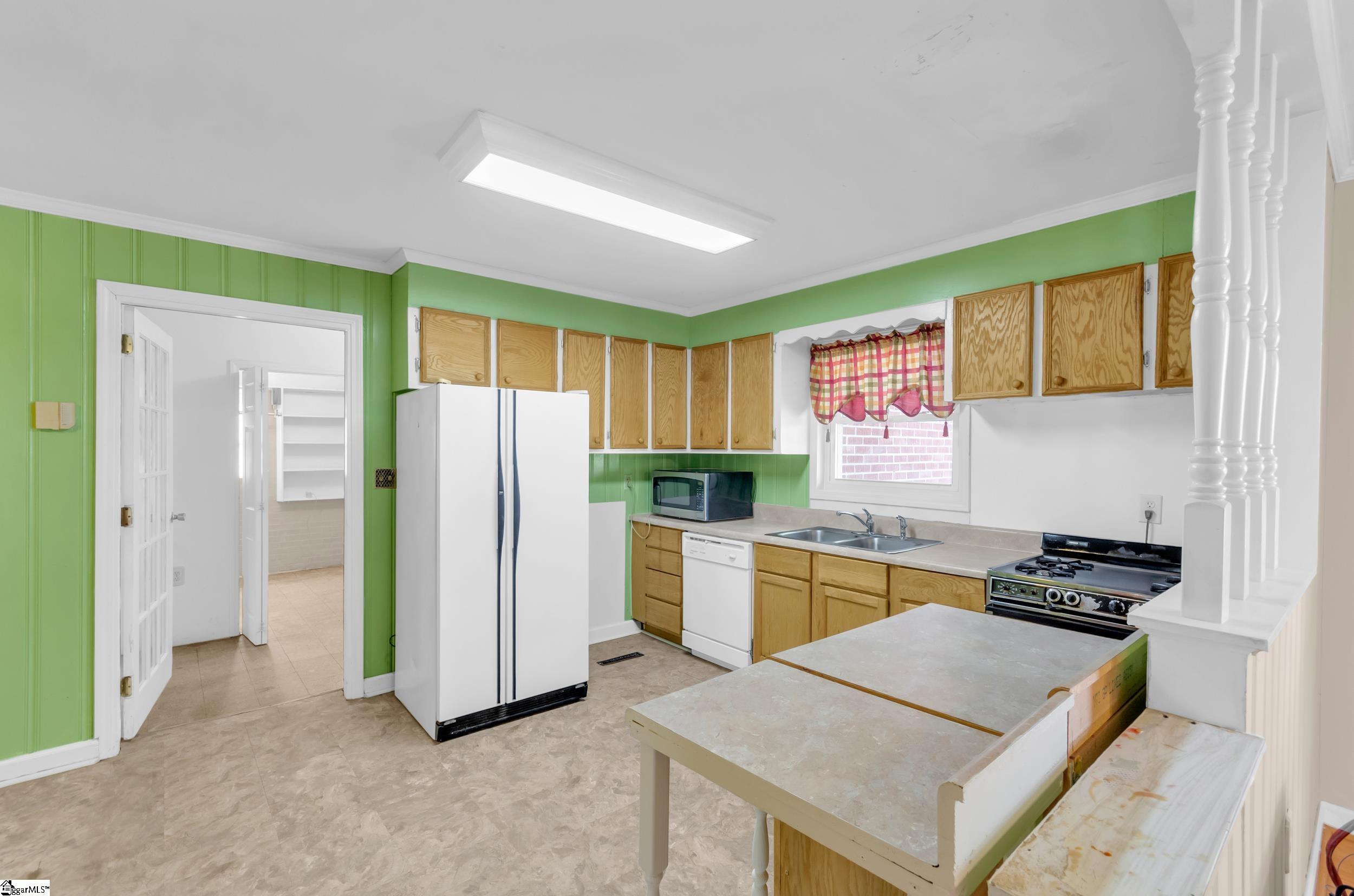203 Crescent Street Easley, SC 29640-3813
