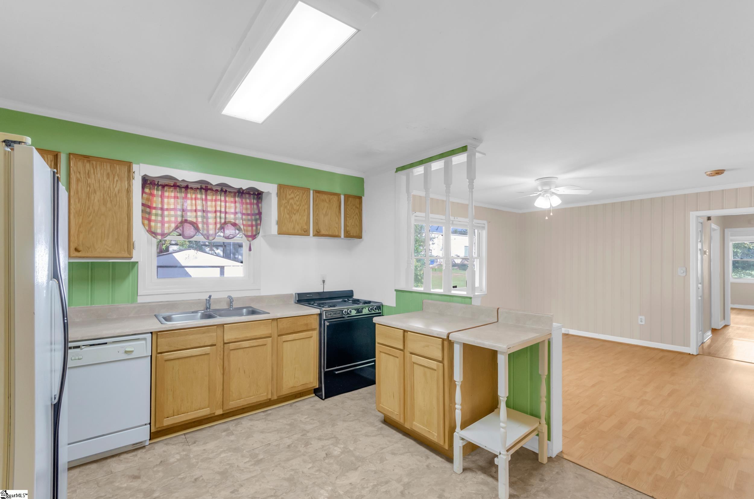203 Crescent Street Easley, SC 29640-3813