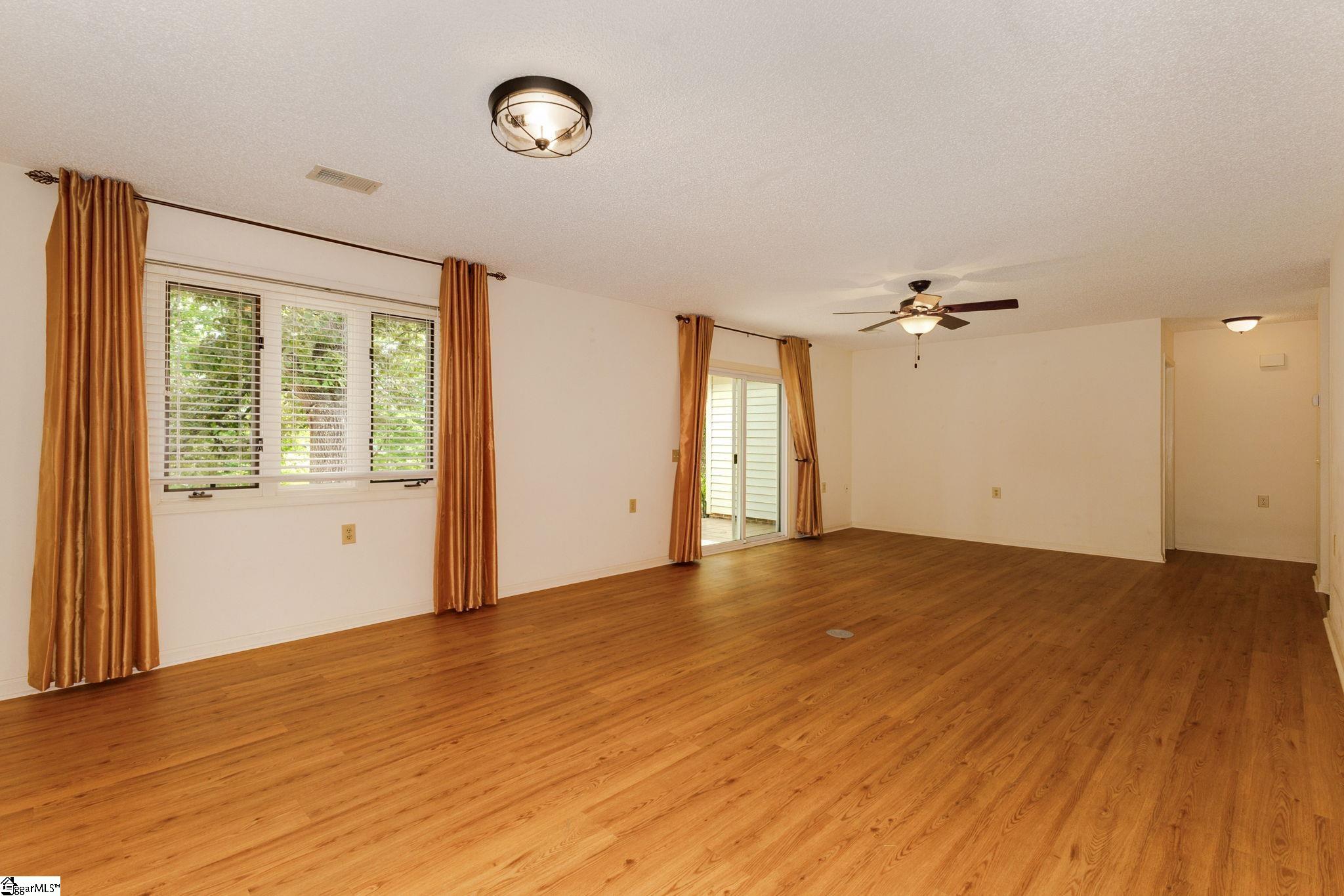 208 Creek Forest Drive Greenville, SC 29615-5302