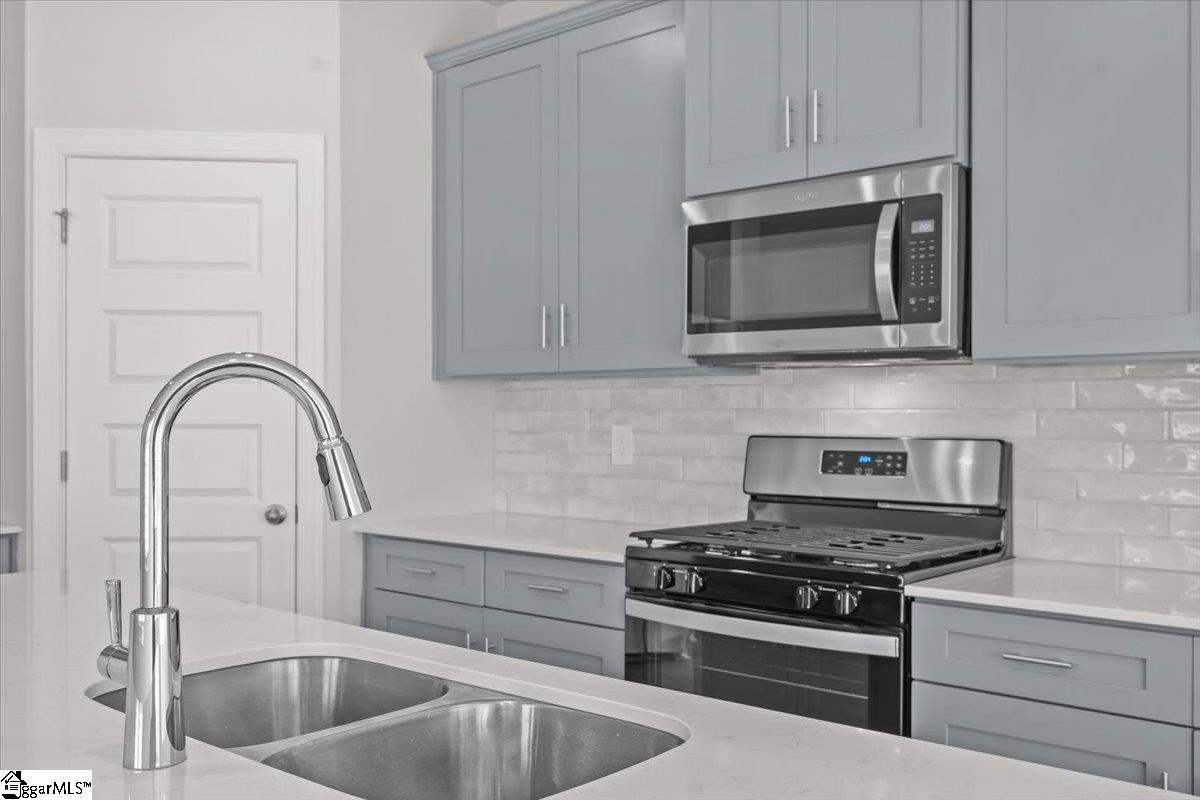 400 Blissful Court Taylors, SC 29687