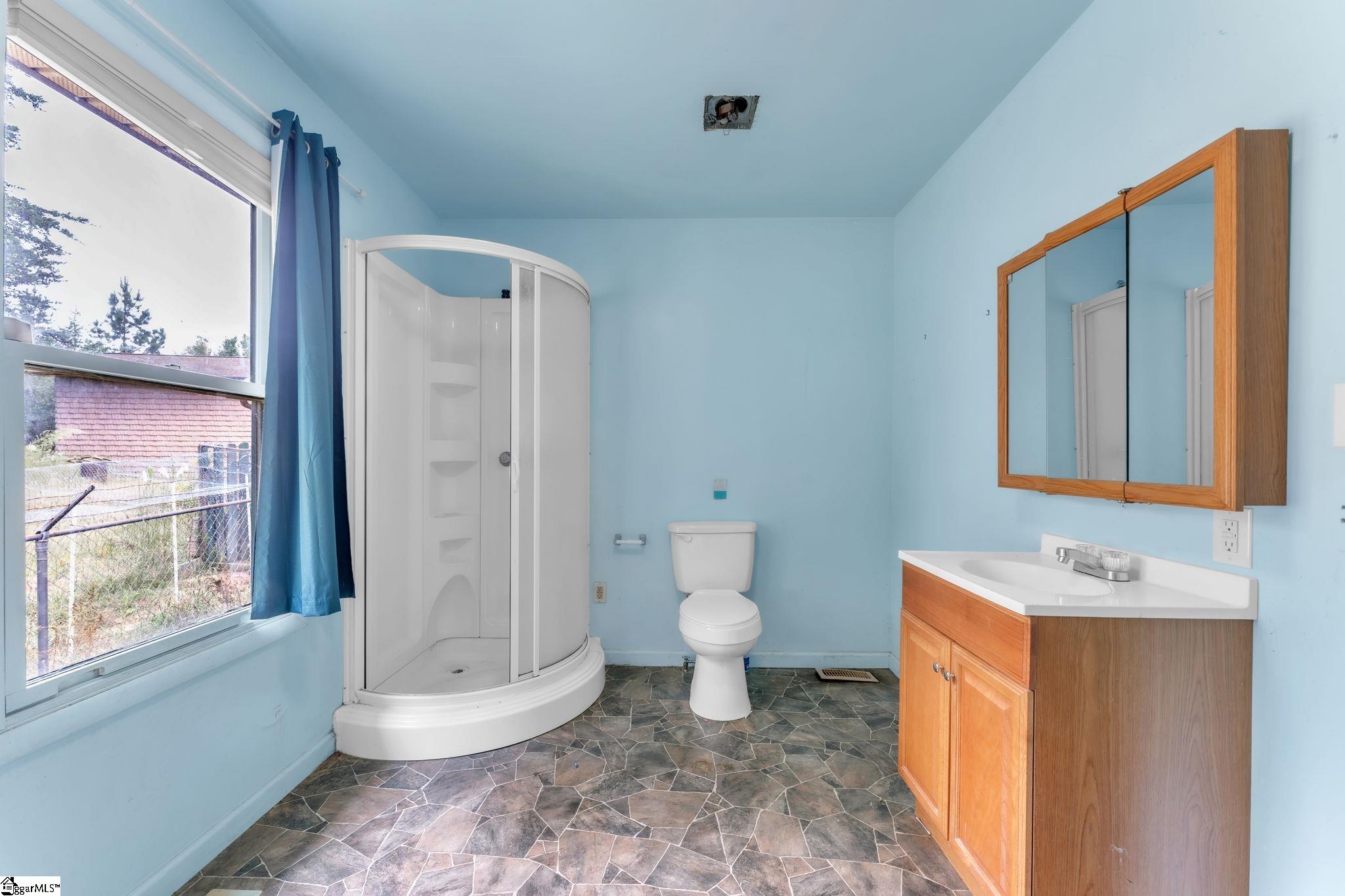 787 Breazeale Road Liberty, SC 29657