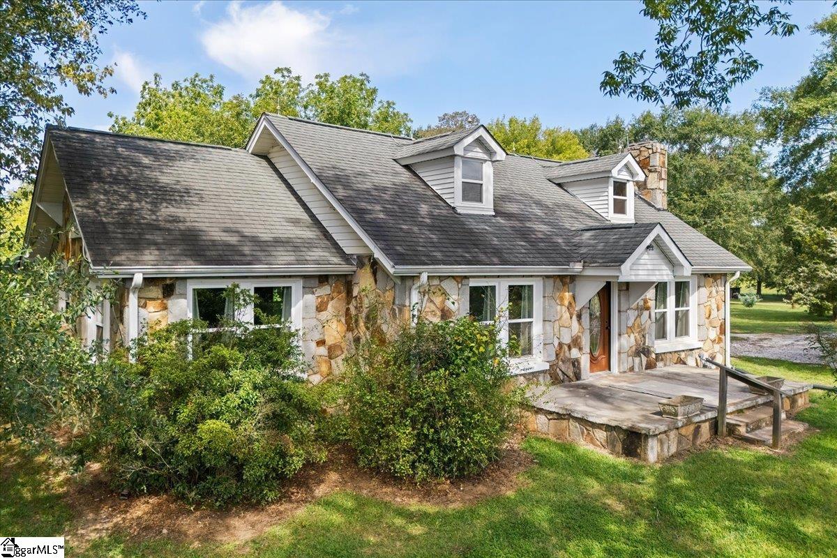 2549 Six Mile Highway Central, SC 29630