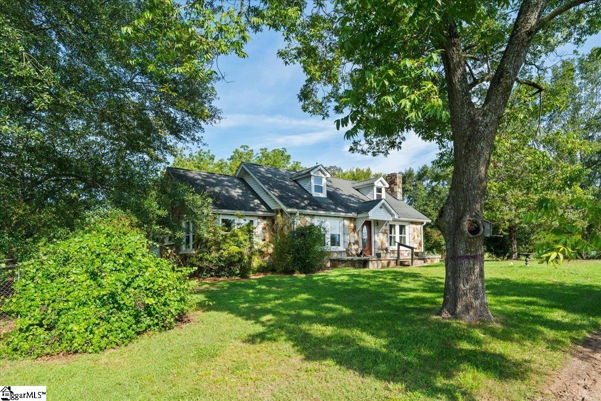 2549 Six Mile Highway Central, SC 29630