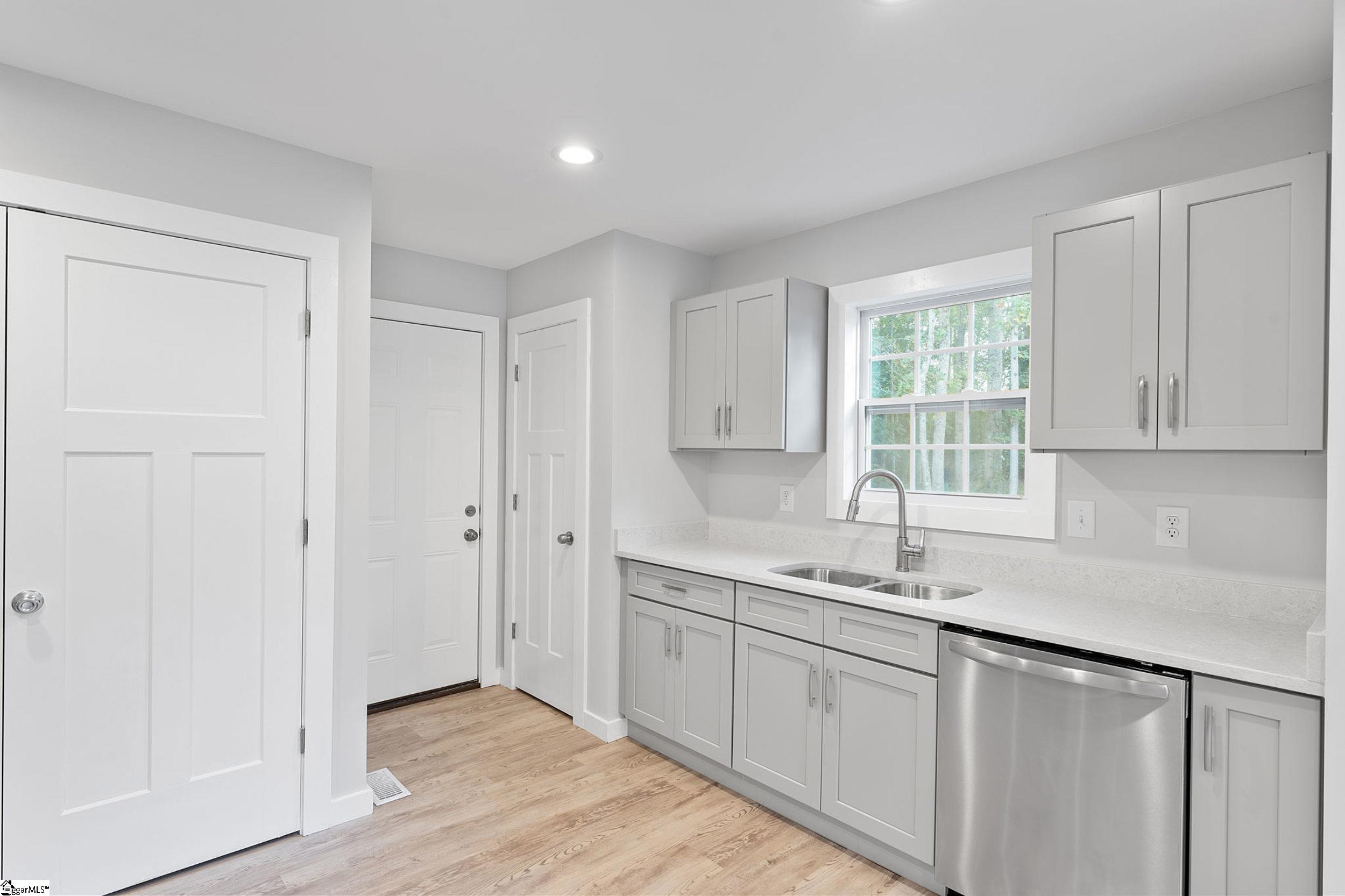 420 Fox Valley Road Anderson, SC 29621