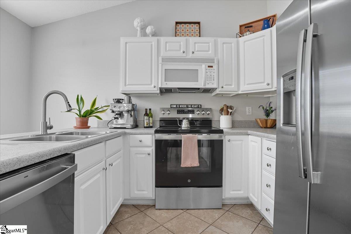 107 Felix Court Easley, SC 29640