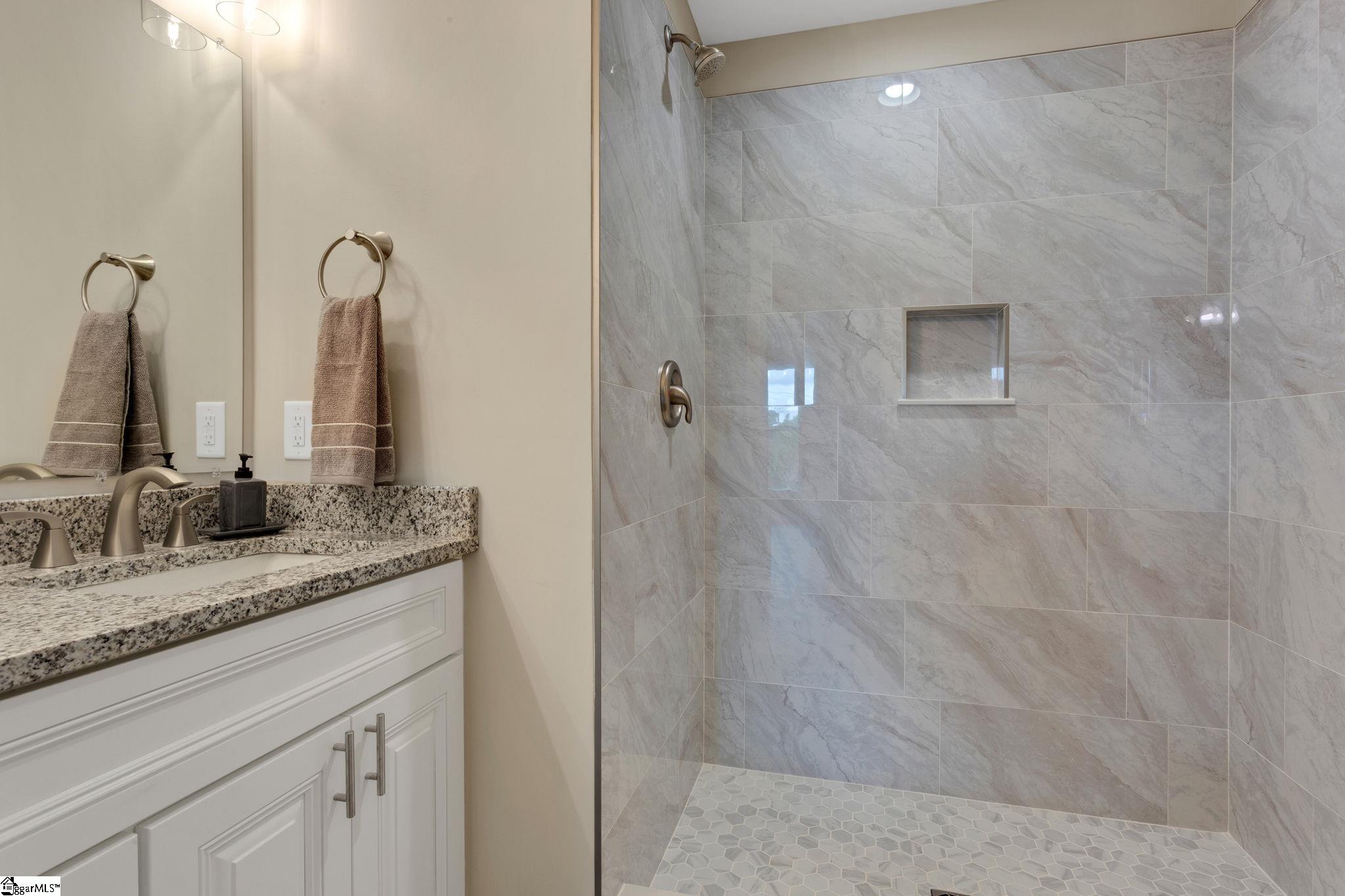 816 N Old Pendleton Road Liberty, SC 29657