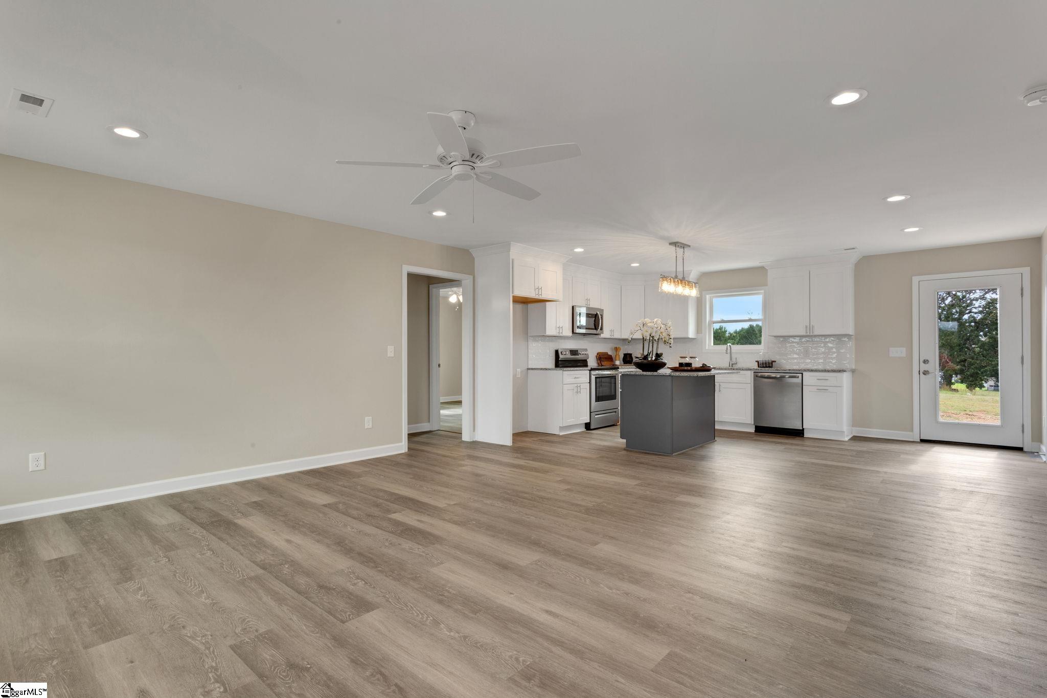 816 N Old Pendleton Road Liberty, SC 29657