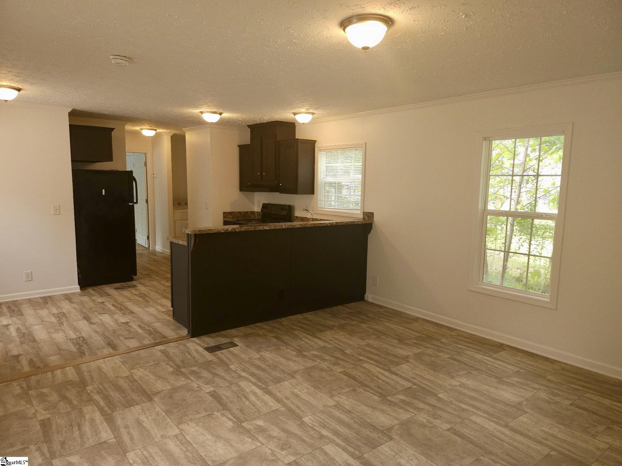 4366 W Oak Highway Westminster, SC 29693