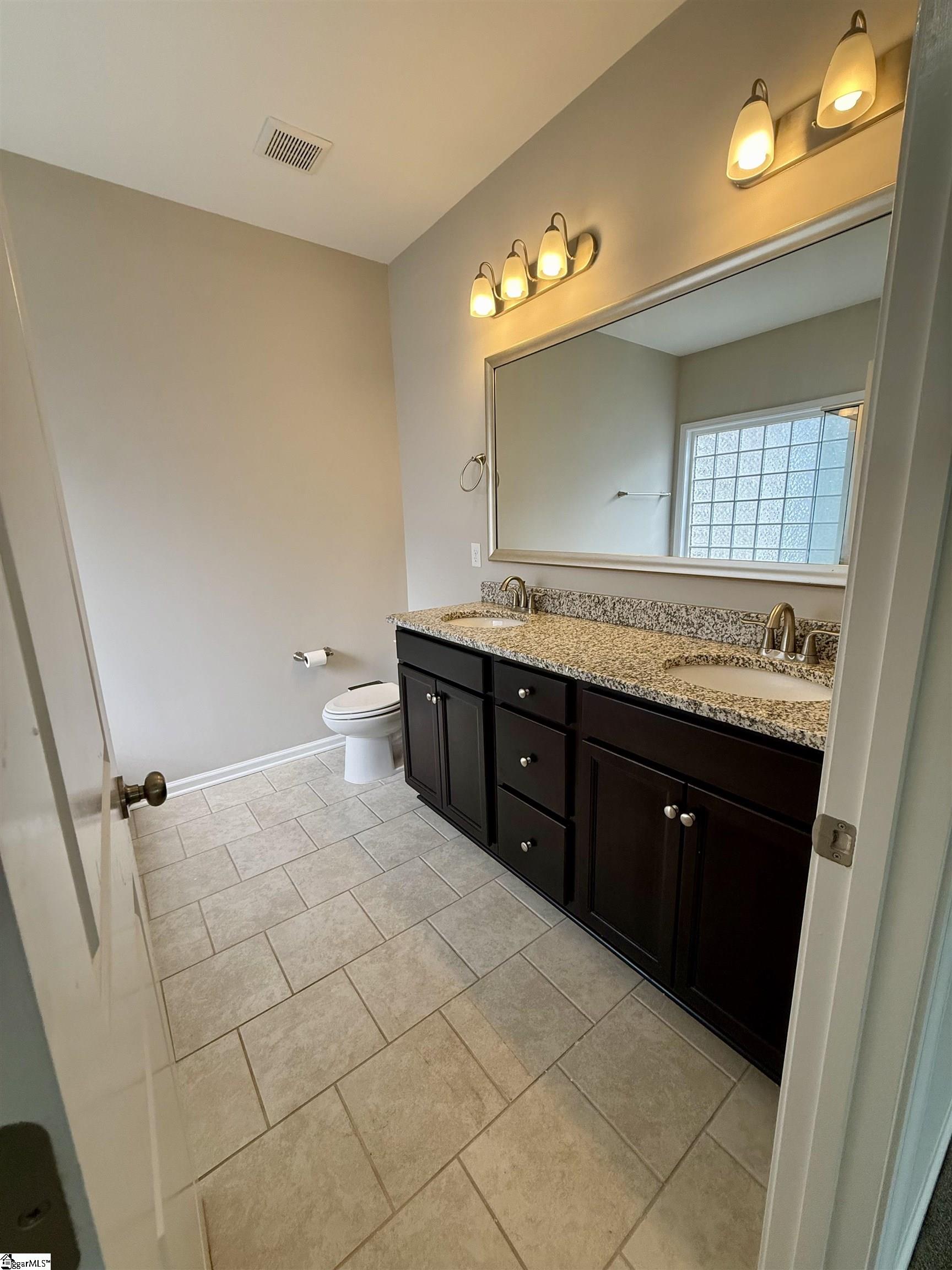 211 Slate Drive Boiling Springs, SC 29316