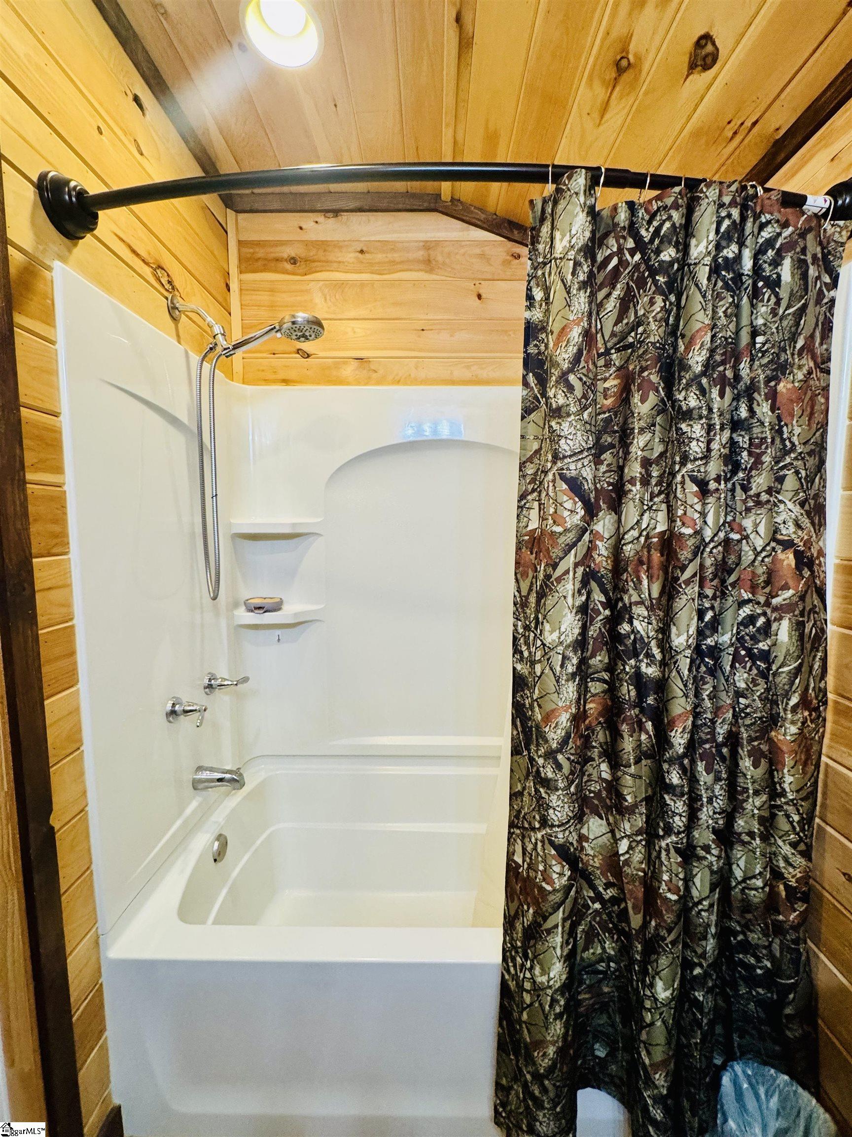 236 Jackson Road Iva, SC 29655
