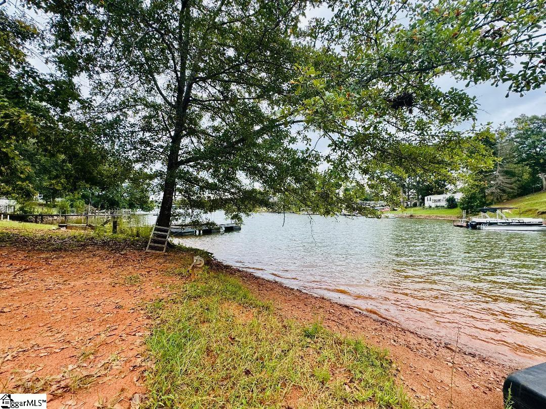 236 Jackson Road Iva, SC 29655