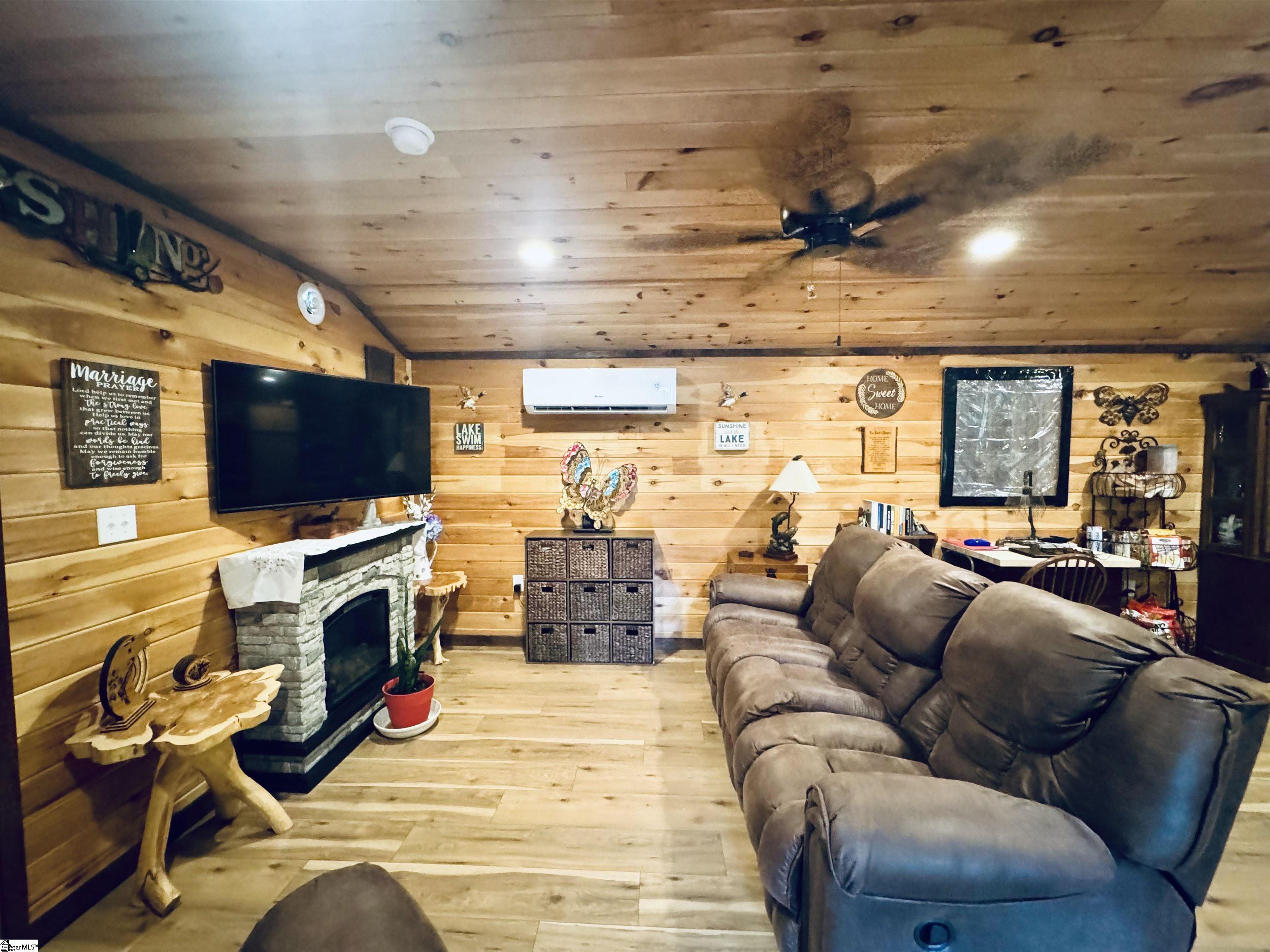 236 Jackson Road Iva, SC 29655