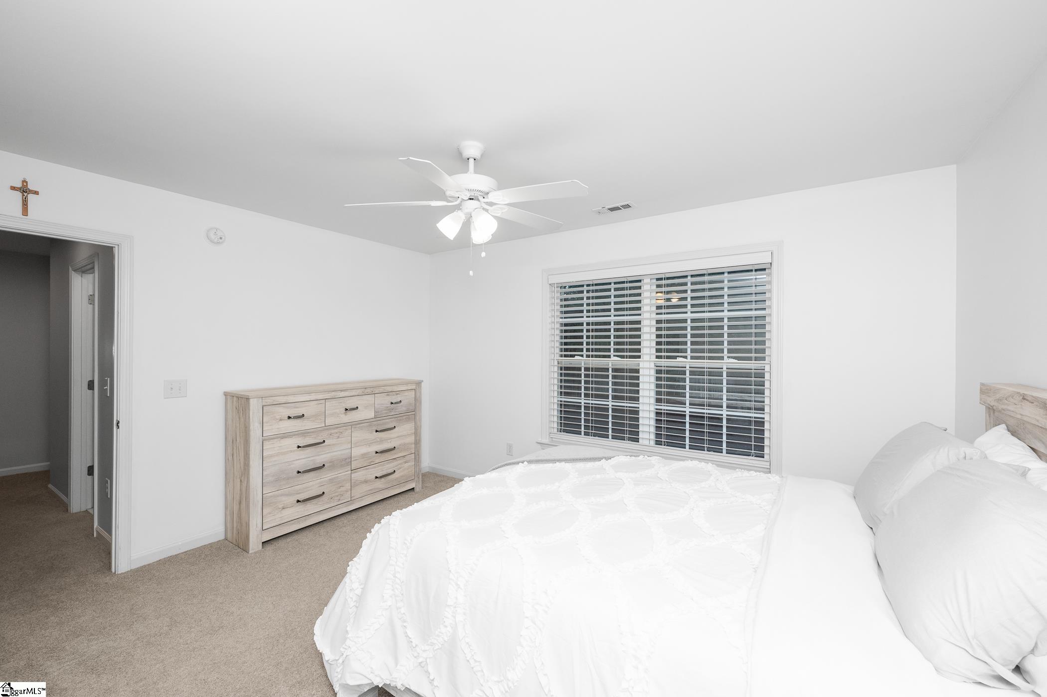 12 Crown Empire Court Simpsonville, SC 29681