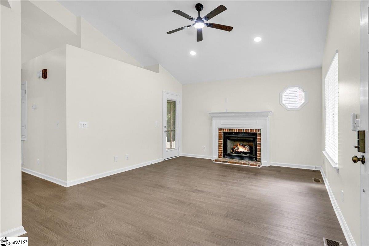 303 Dunwoody Drive Simpsonville, SC 29681