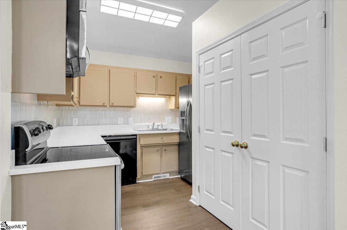 303 Dunwoody Drive Simpsonville, SC 29681