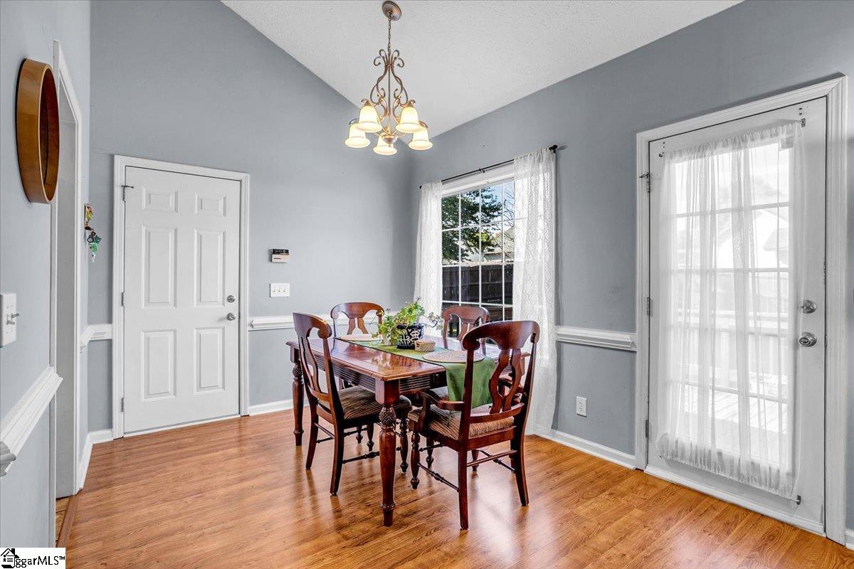 111 Autumnwood Way Simpsonville, SC 29681