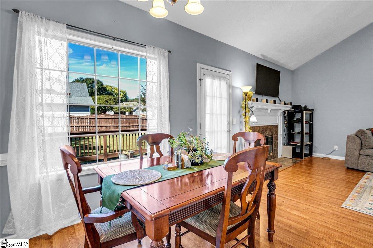 111 Autumnwood Way Simpsonville, SC 29681