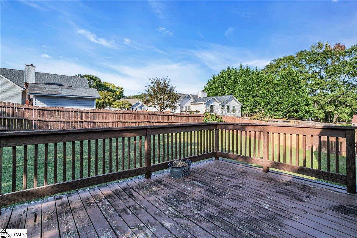 111 Autumnwood Way Simpsonville, SC 29681