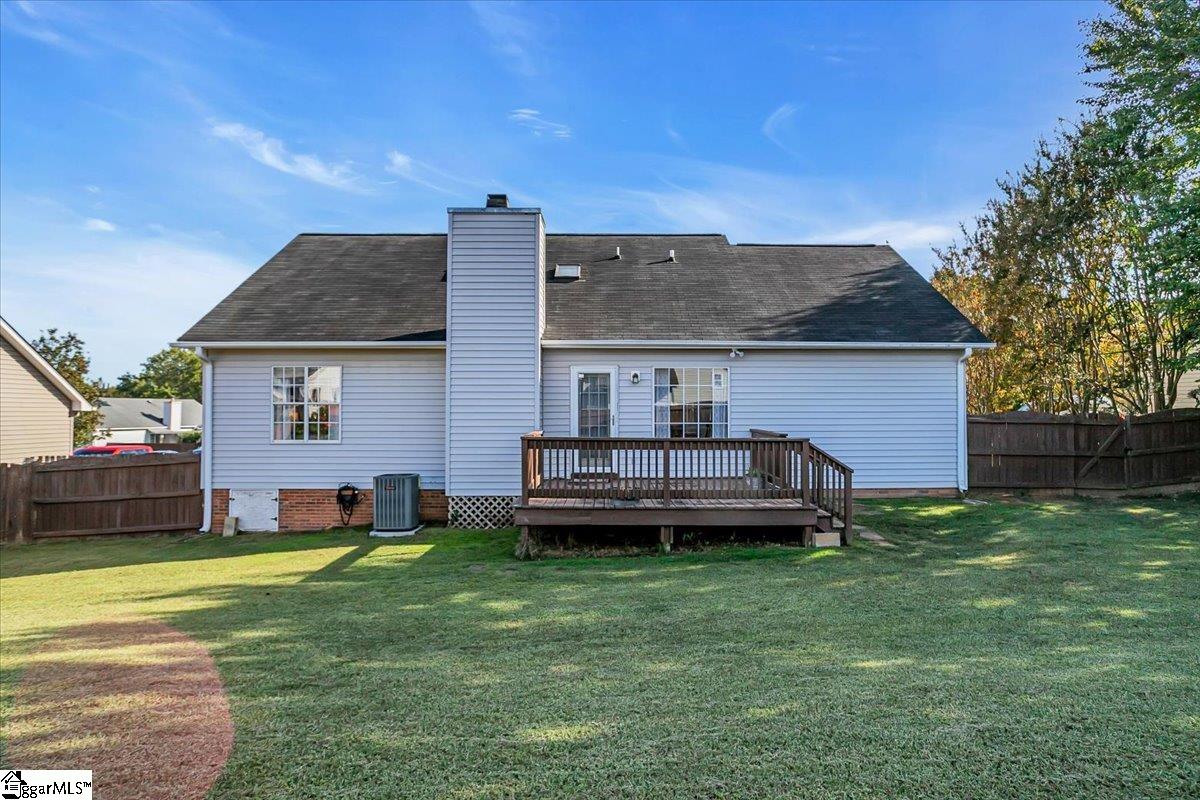 111 Autumnwood Way Simpsonville, SC 29681