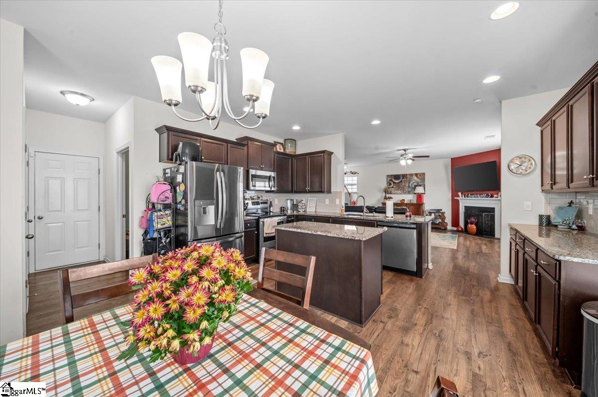 424 All Seasons Drive Boiling Springs, SC 29316