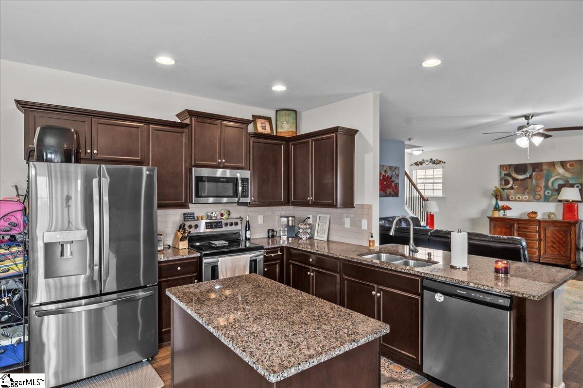 424 All Seasons Drive Boiling Springs, SC 29316