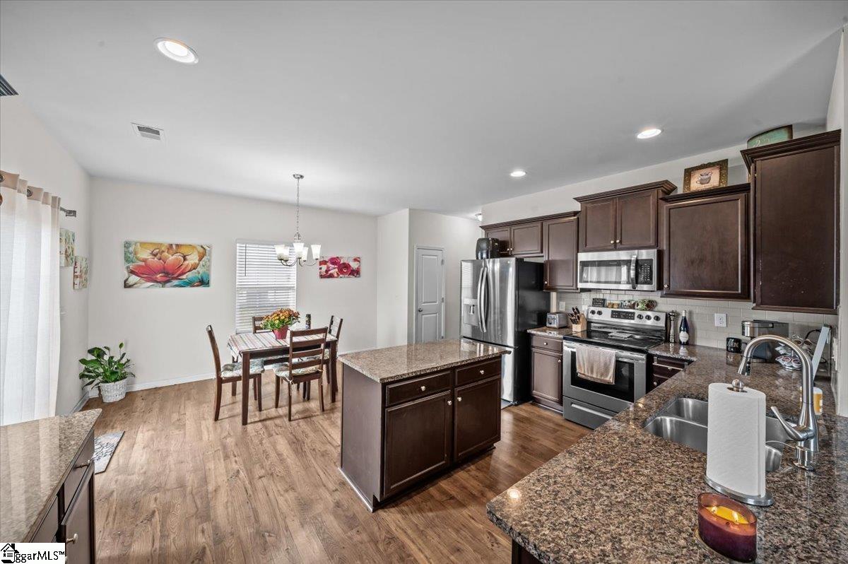 424 All Seasons Drive Boiling Springs, SC 29316