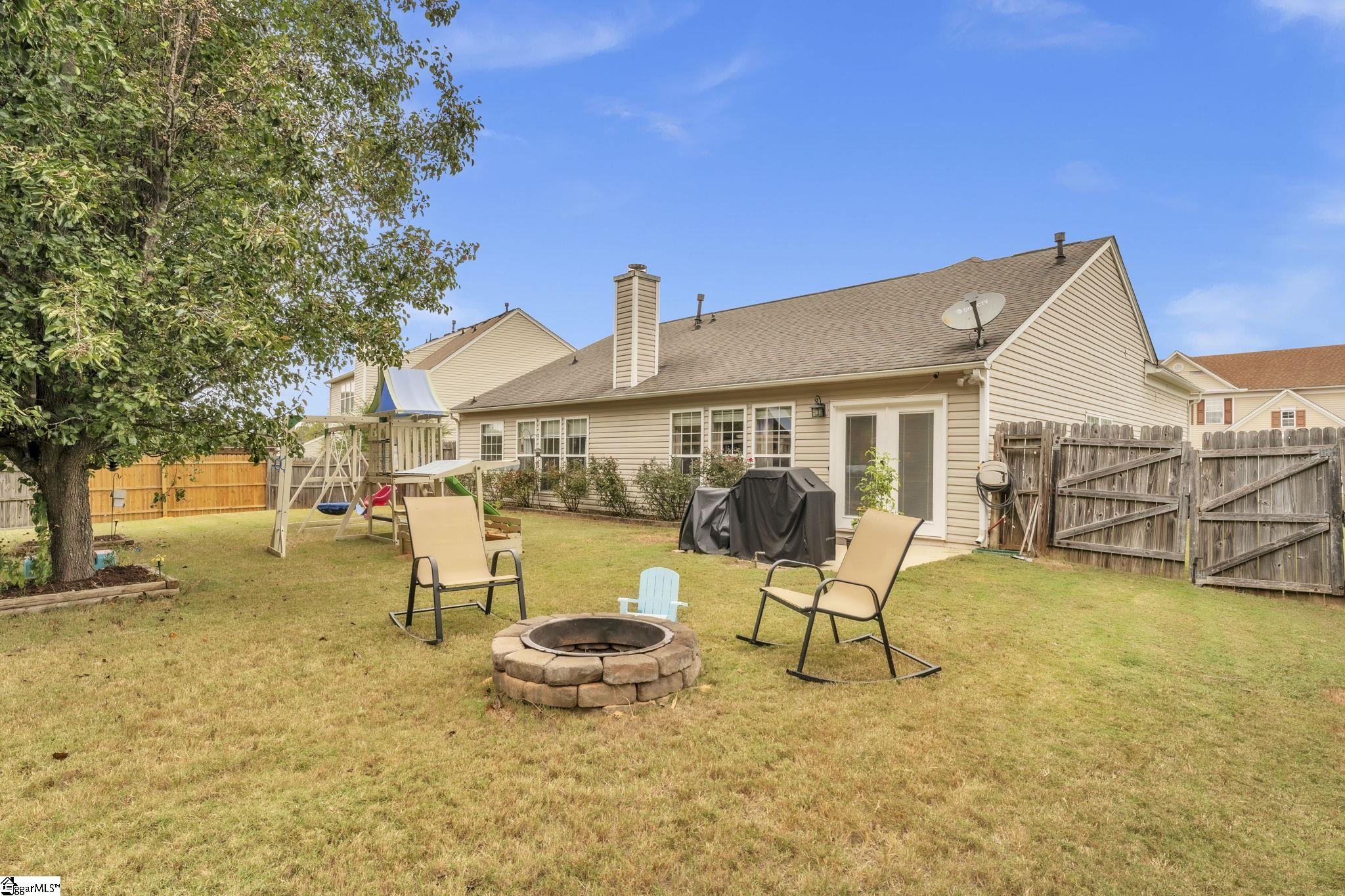 8 Ventana Court Simpsonville, SC 29681