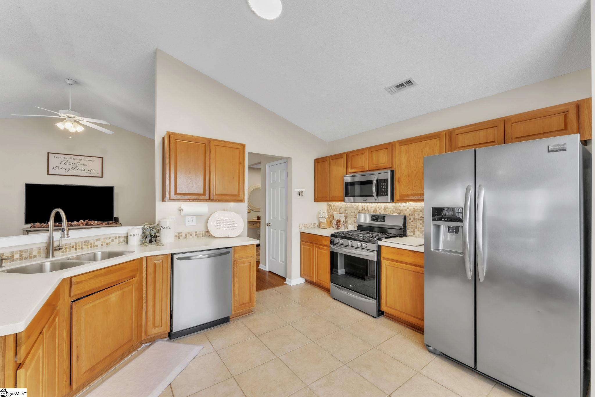 8 Ventana Court Simpsonville, SC 29681