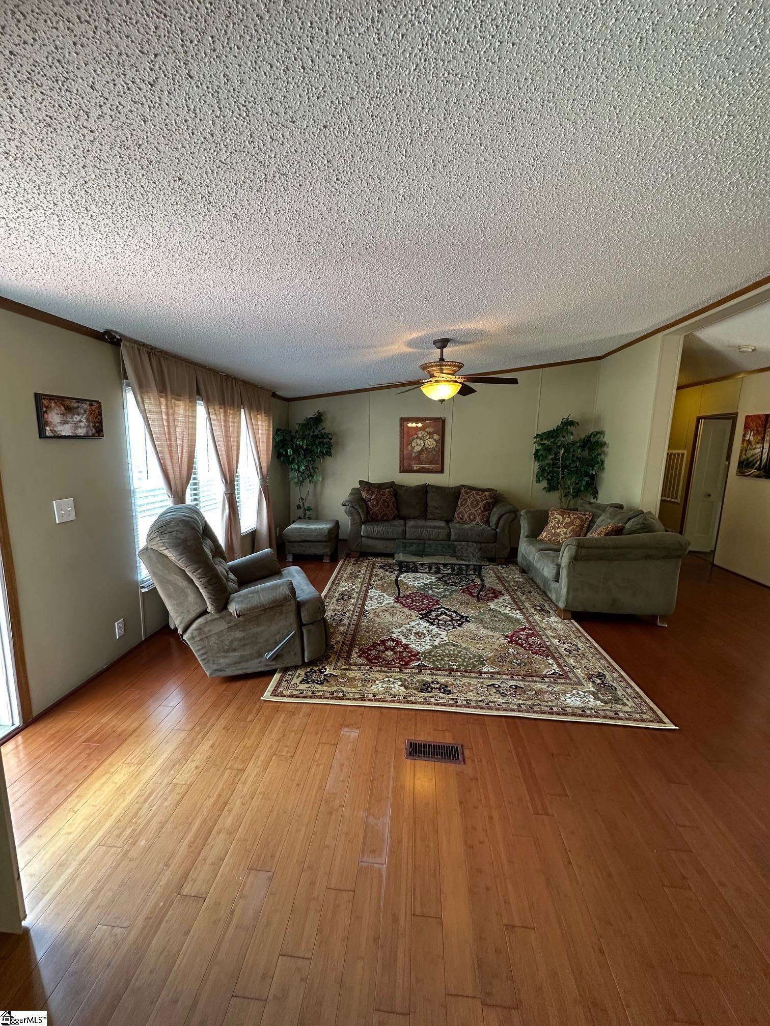 Homes for sale in Woodruff, SC | 207 Elijah Simmons Rd, Woodruff, SC 29388 | MLS# 1571716