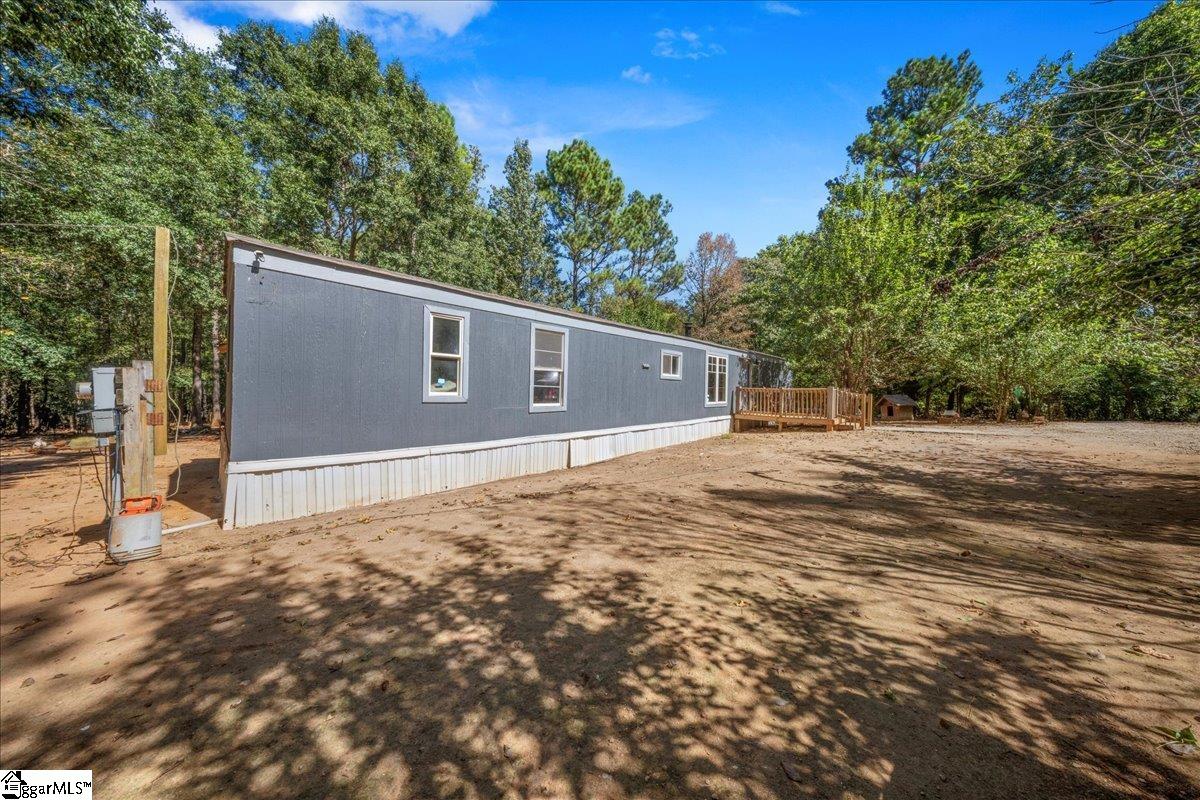 1660 Kilgore Bridge Road Woodruff, SC 29388