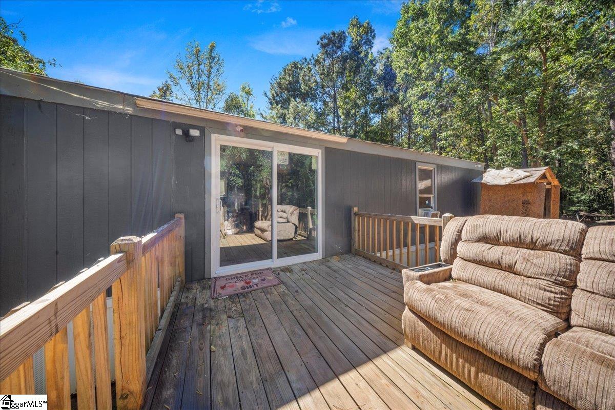 1660 Kilgore Bridge Road Woodruff, SC 29388