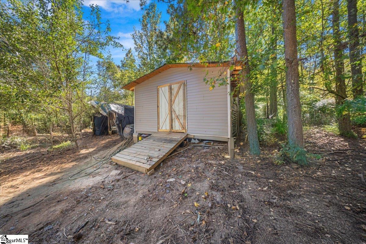 1660 Kilgore Bridge Road Woodruff, SC 29388