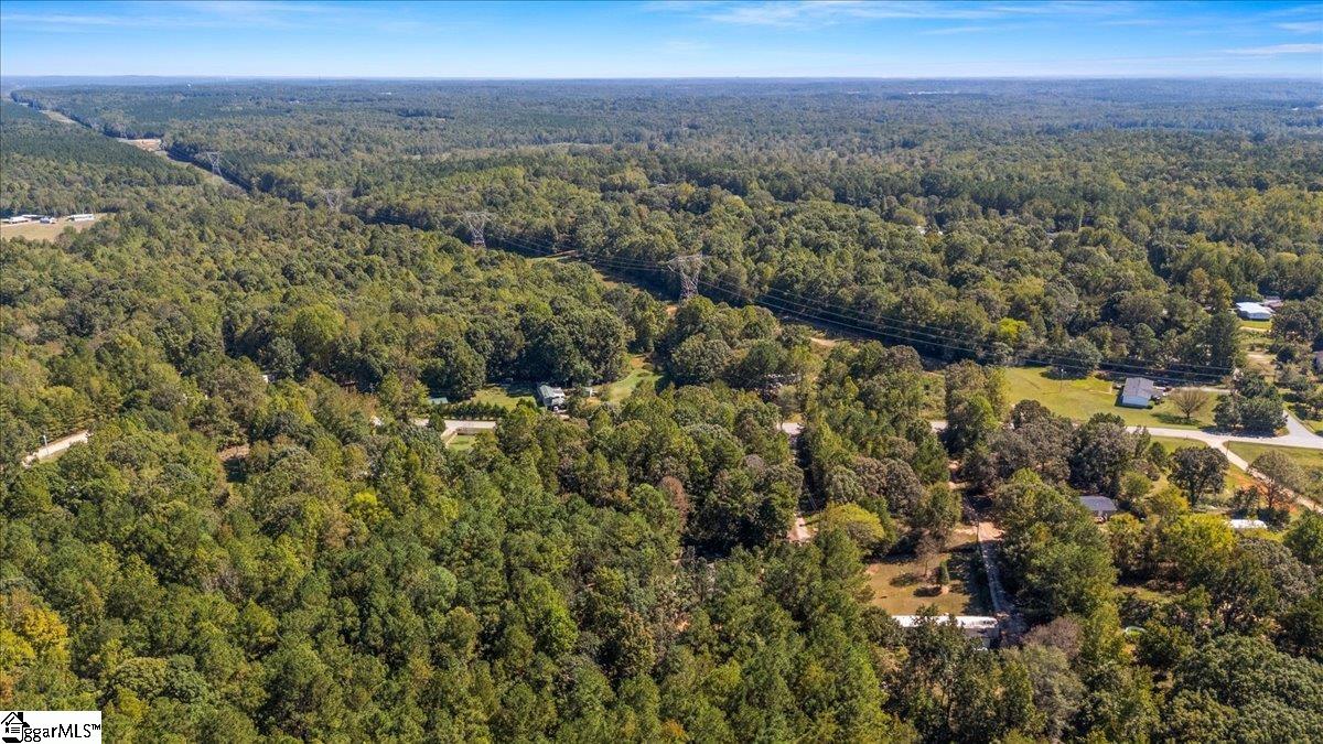1660 Kilgore Bridge Road Woodruff, SC 29388