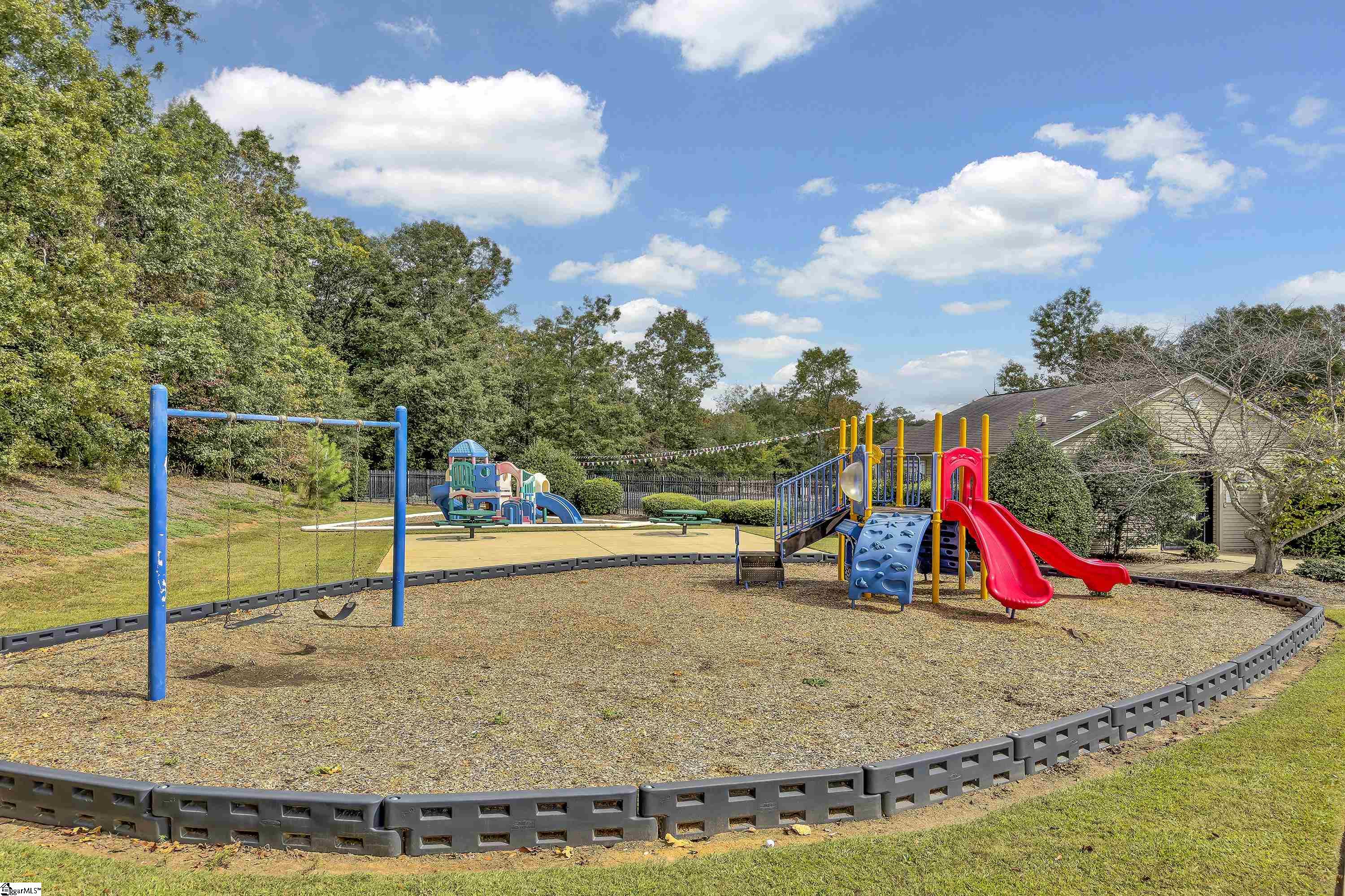 111 Golden Crest Court Mauldin, SC 29662